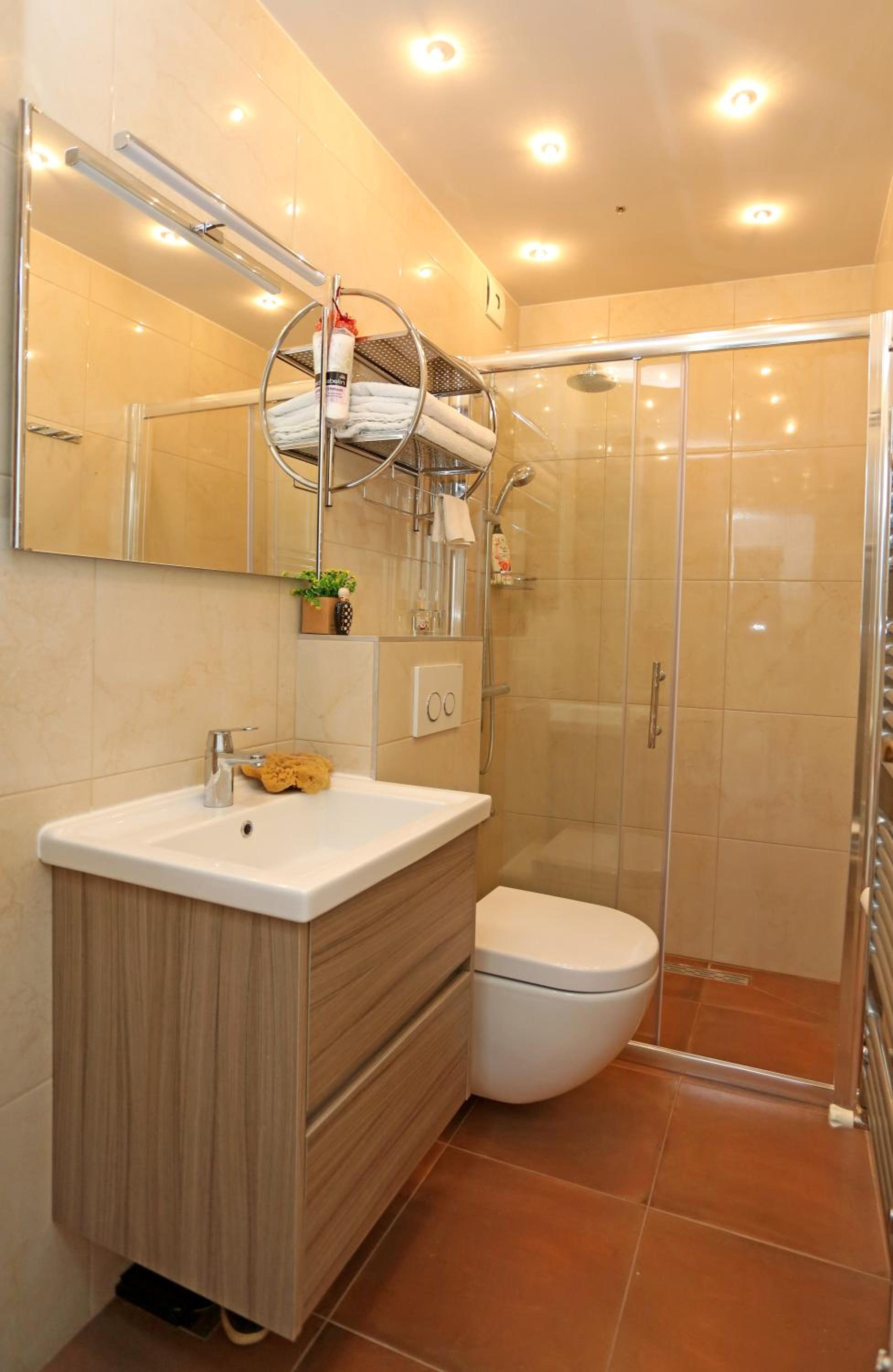 Double Room with Private Bathroom and Sea View - Photo 20