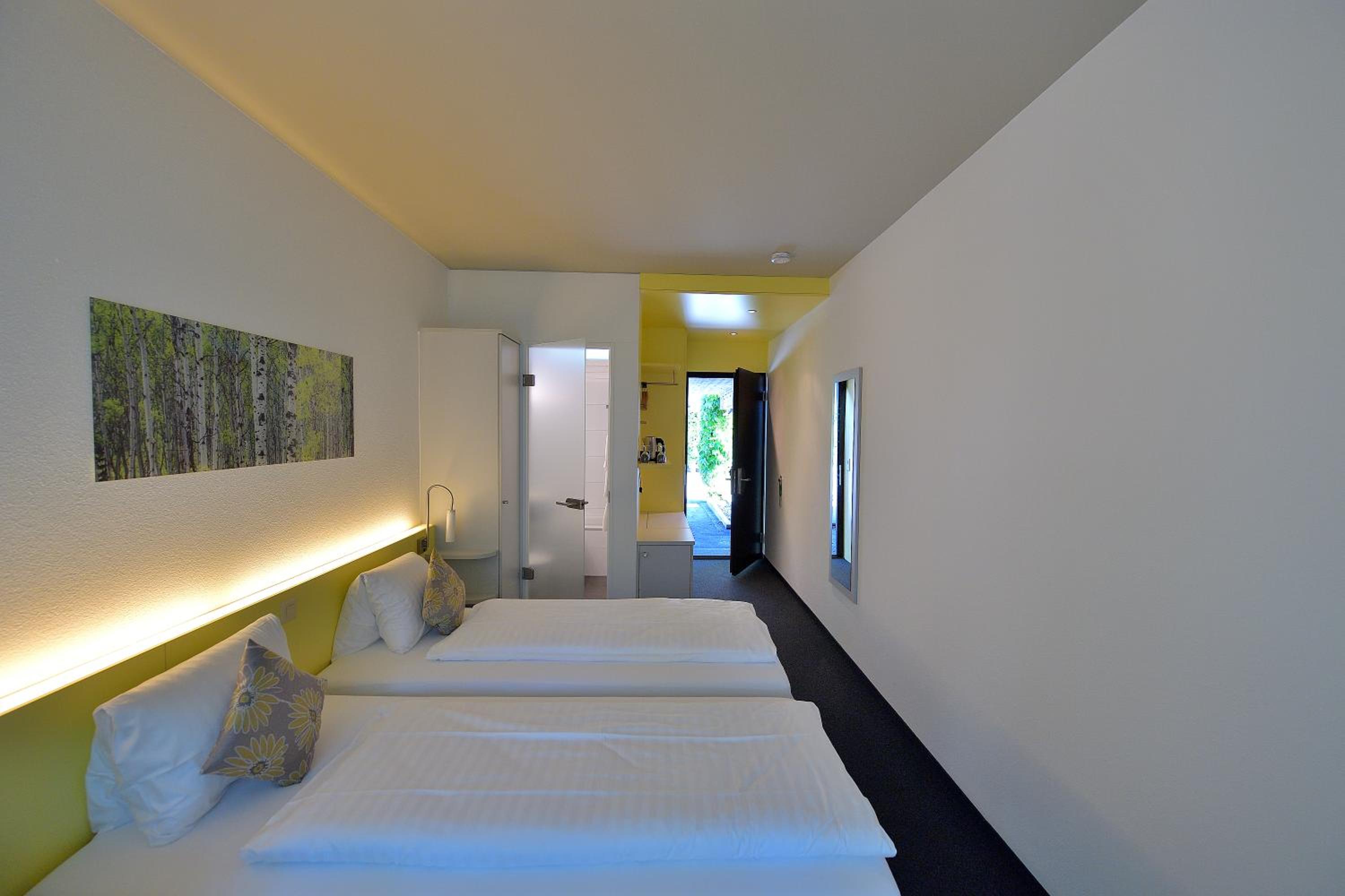 Comfort Double Room with Private Parking - Photo 4