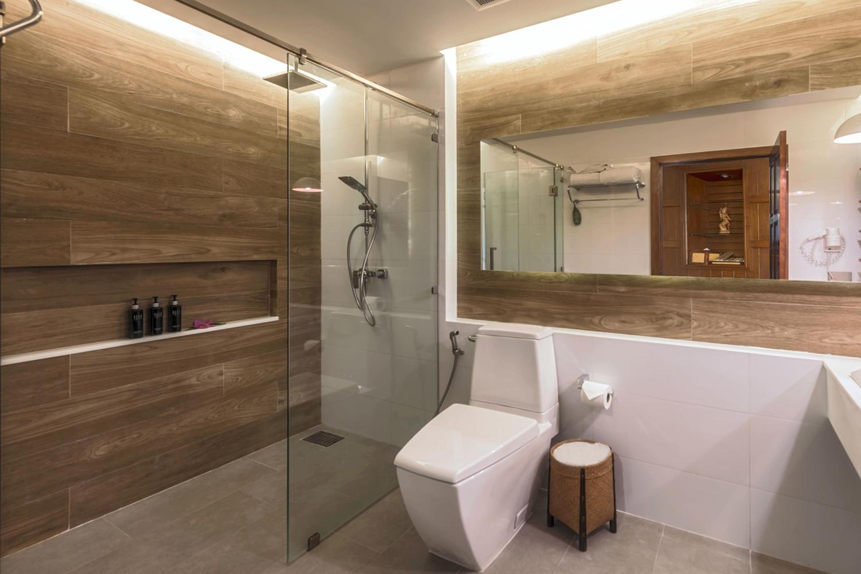Deluxe Double or Twin Room photo 3