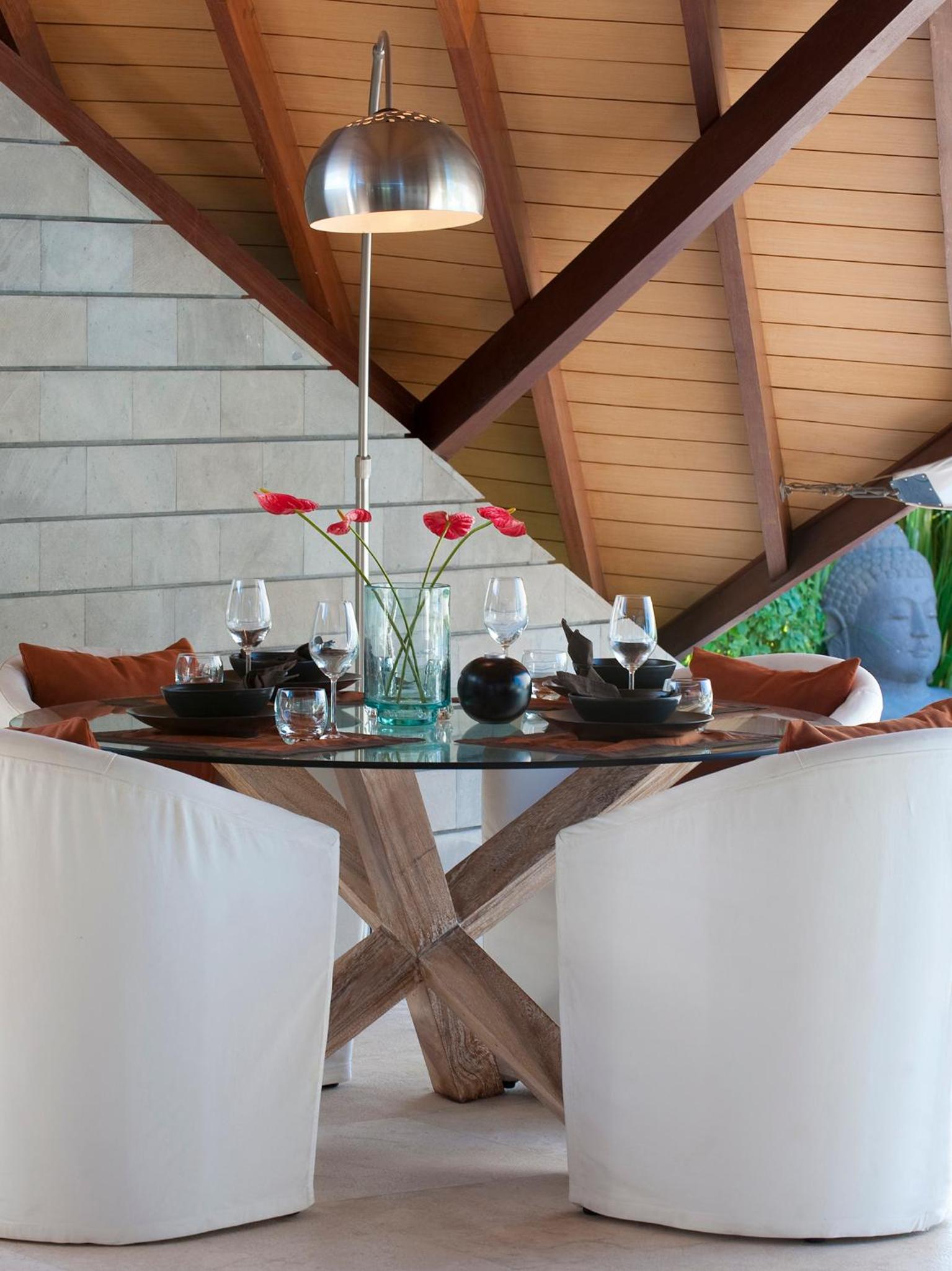 Three-Bedroom Villa with Private Pool photo 3