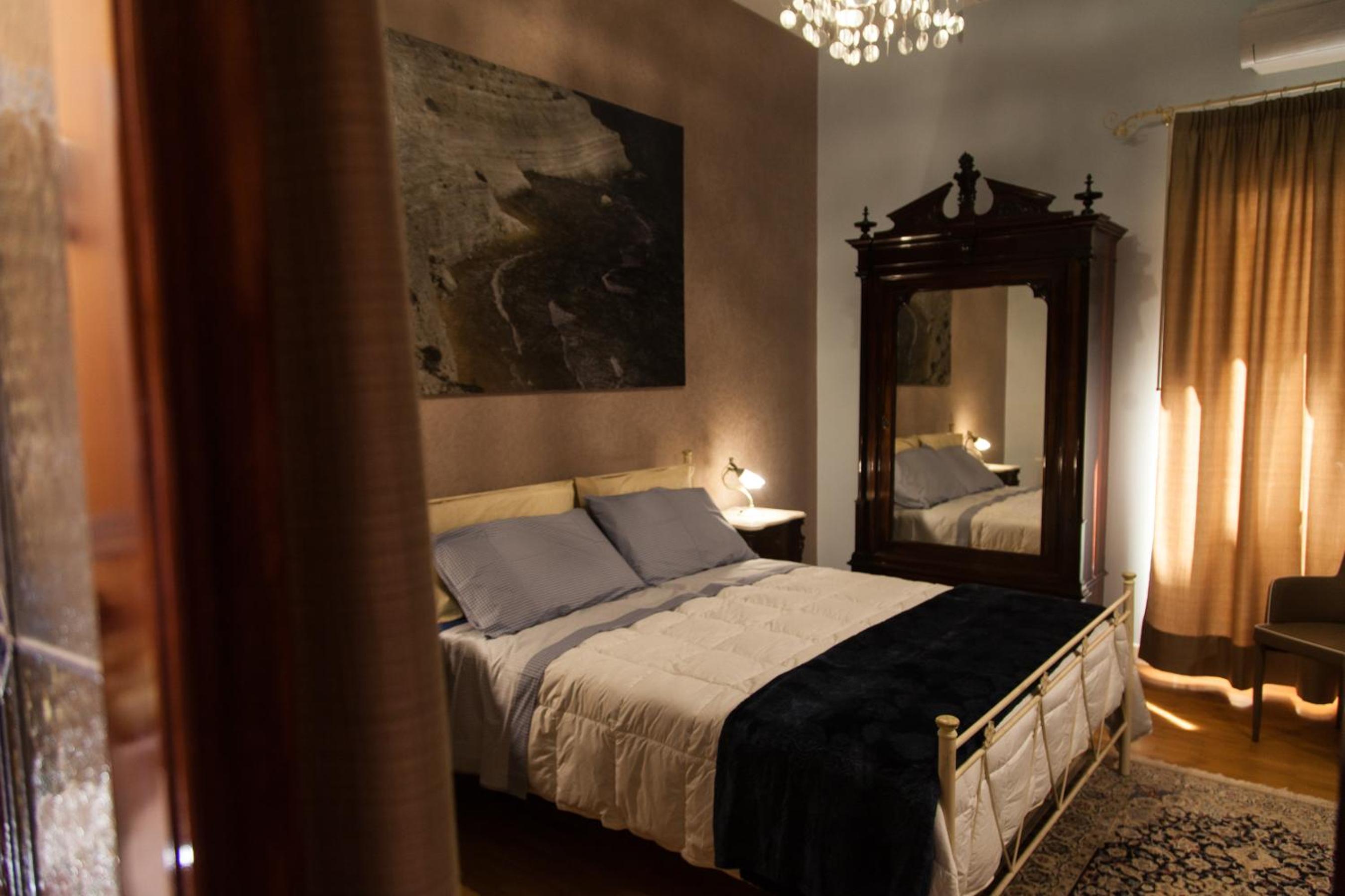 Standard Double Room with Private External Bathroom