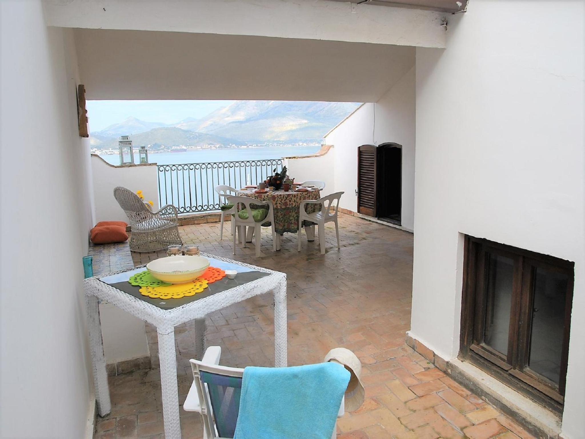 Apartment with Sea View - Photo 33