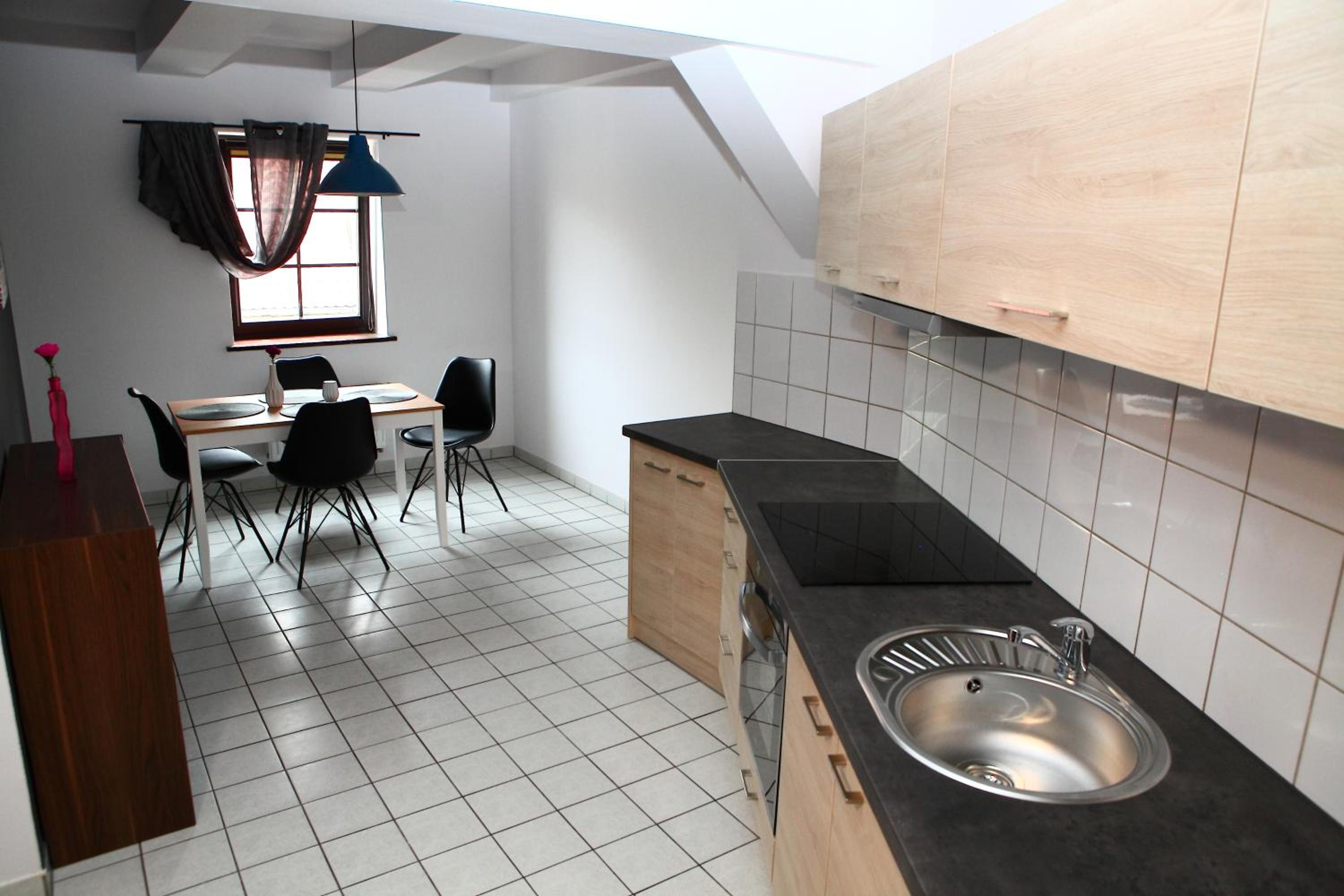 Two-Bedroom Apartment - Photo 5