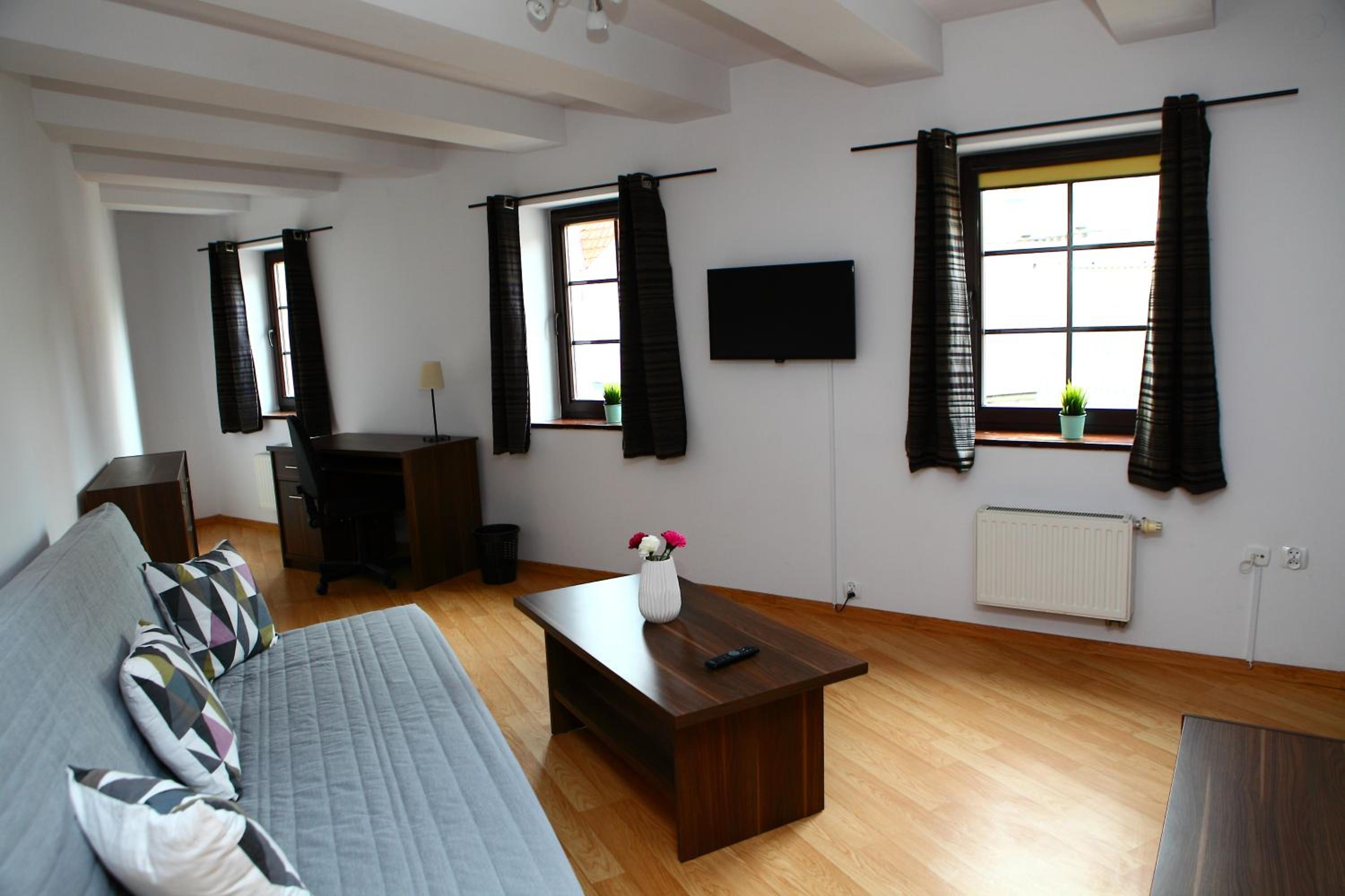 Two-Bedroom Apartment - Photo 6