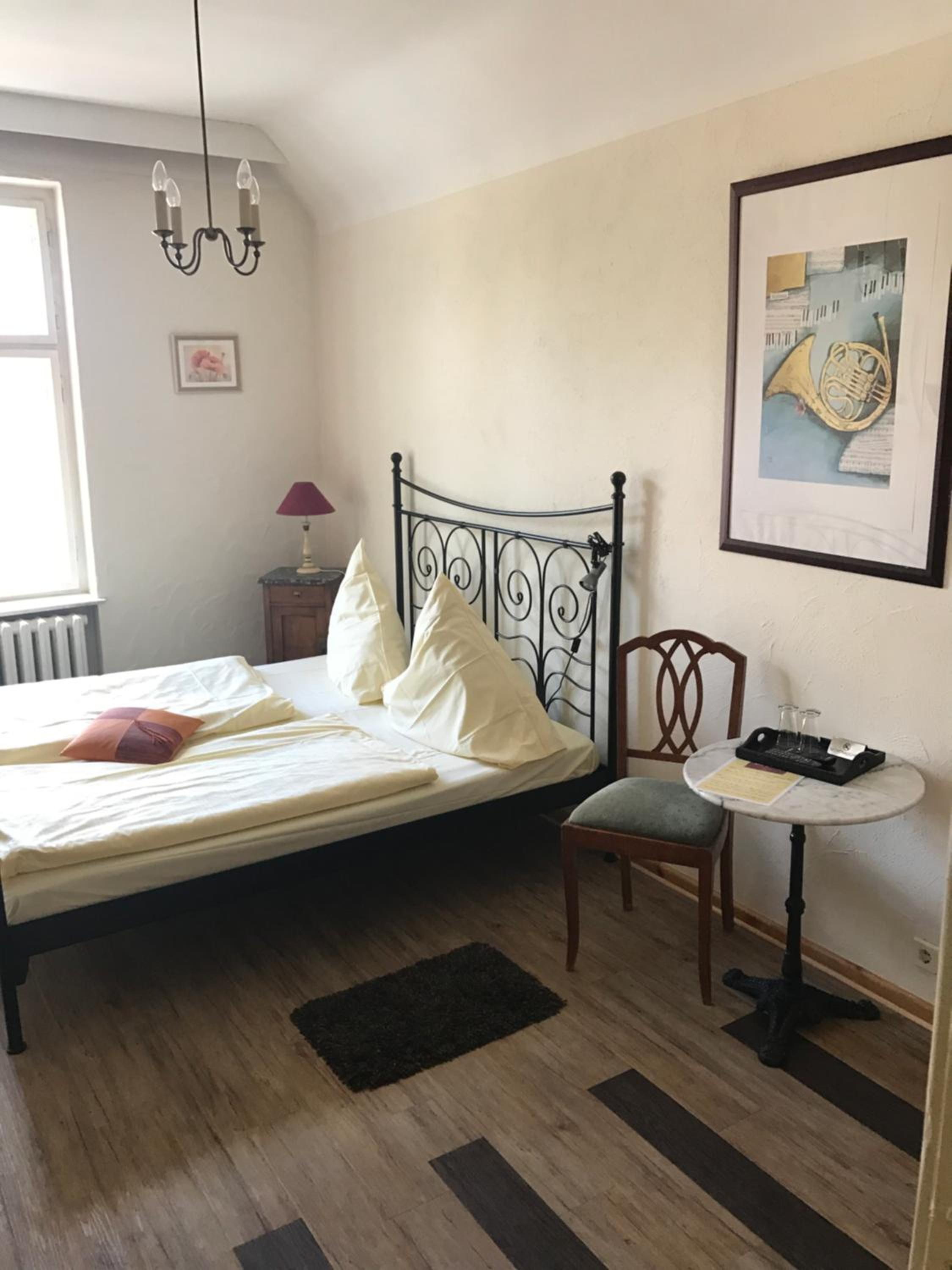 Standard Double Room photo 3