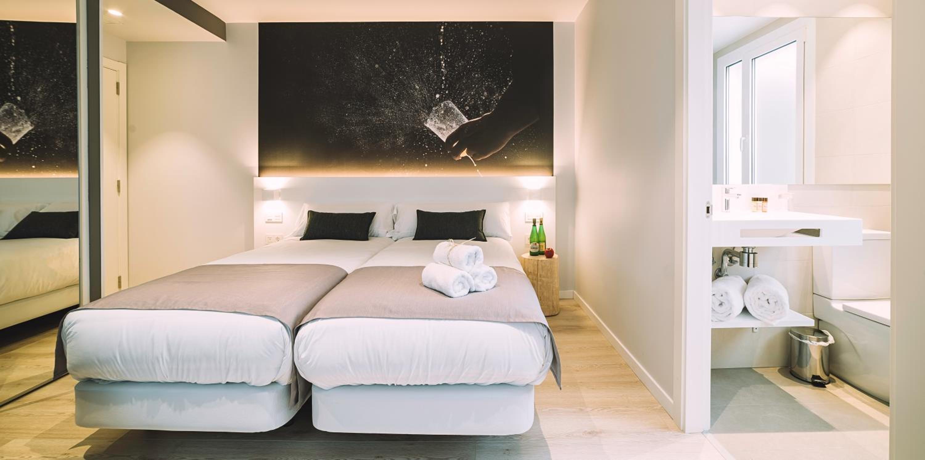 Superior Triple Room photo 3