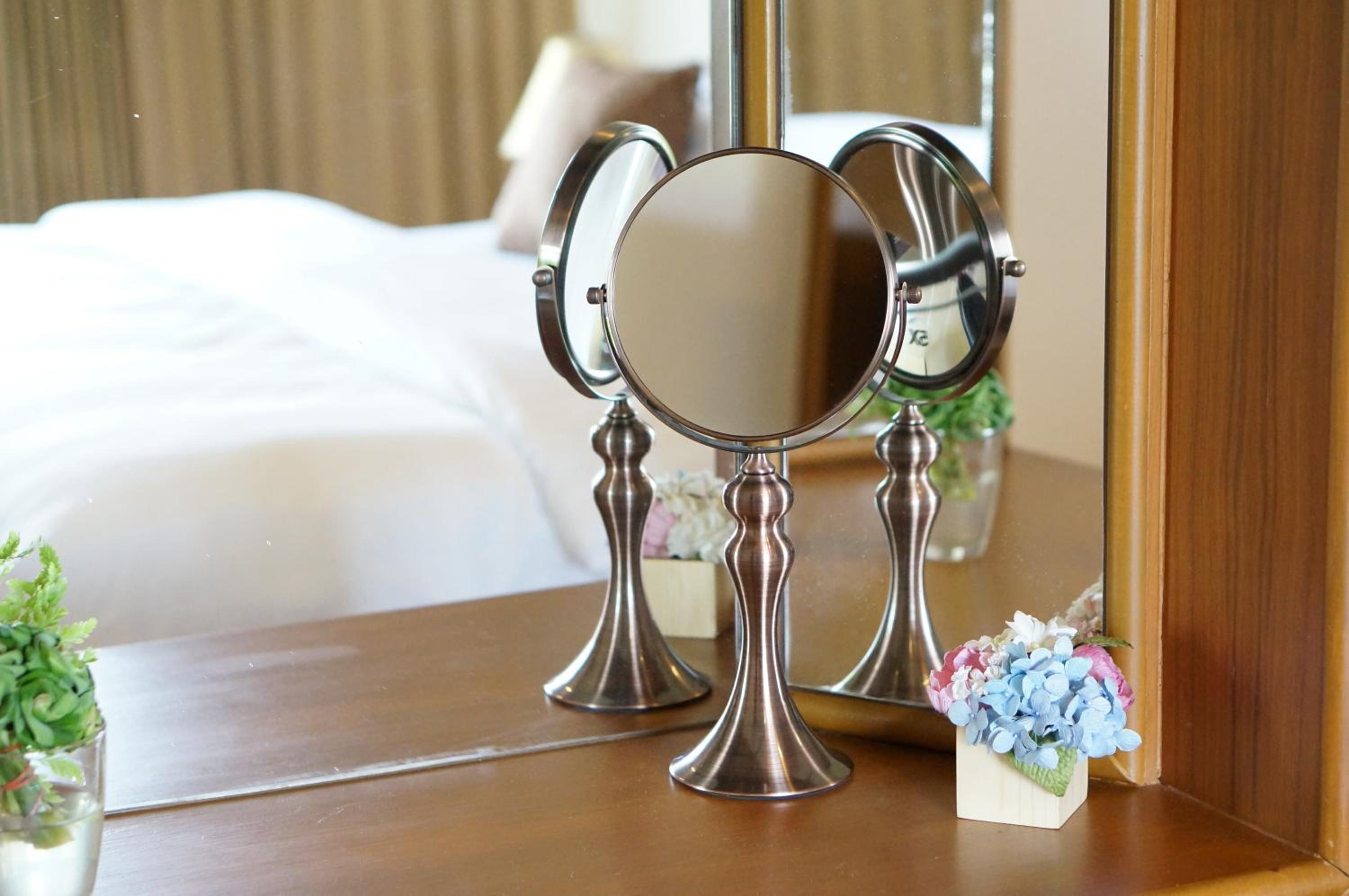 Deluxe Room - Photo 5