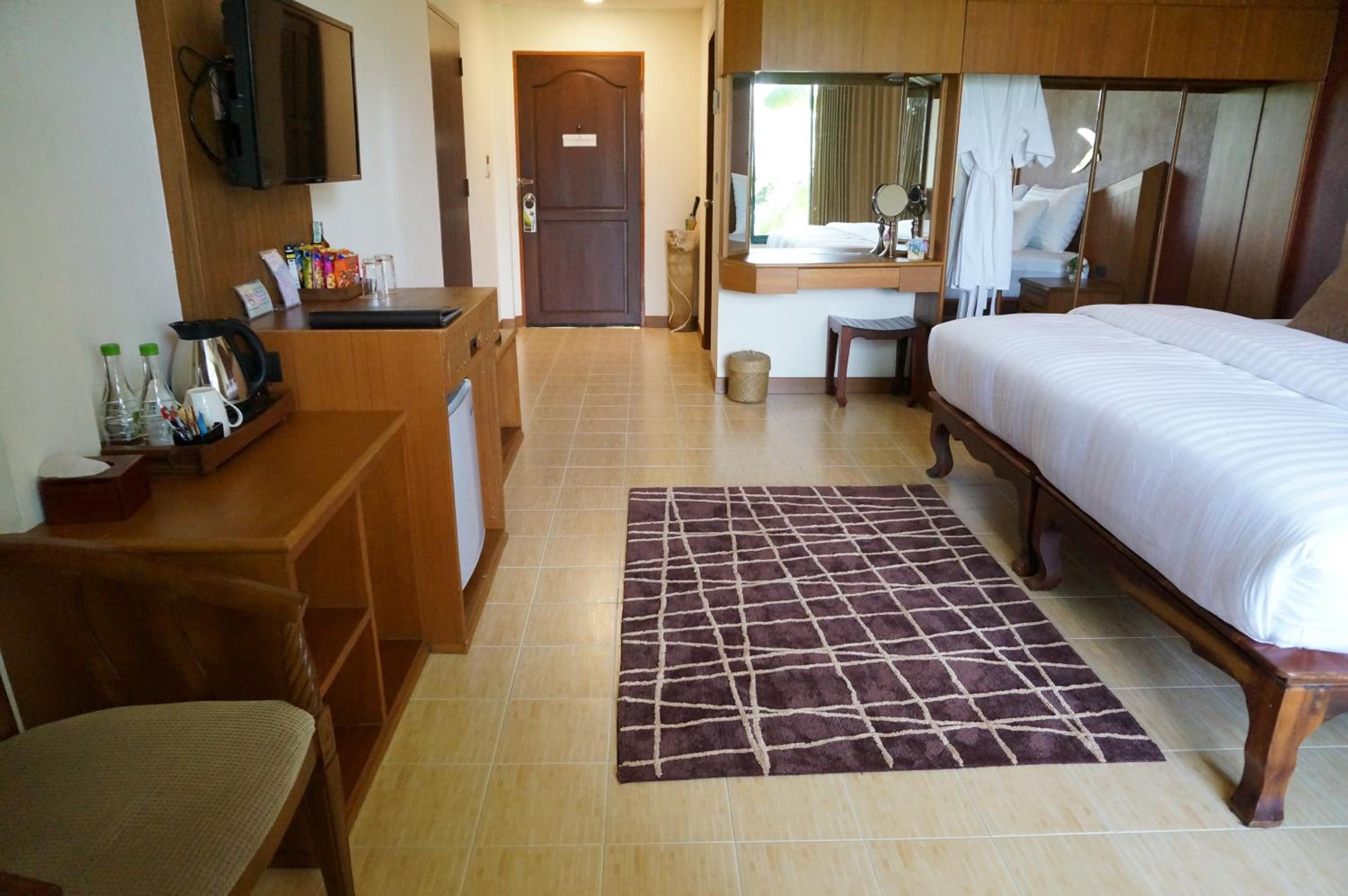 Deluxe Room - Photo 1