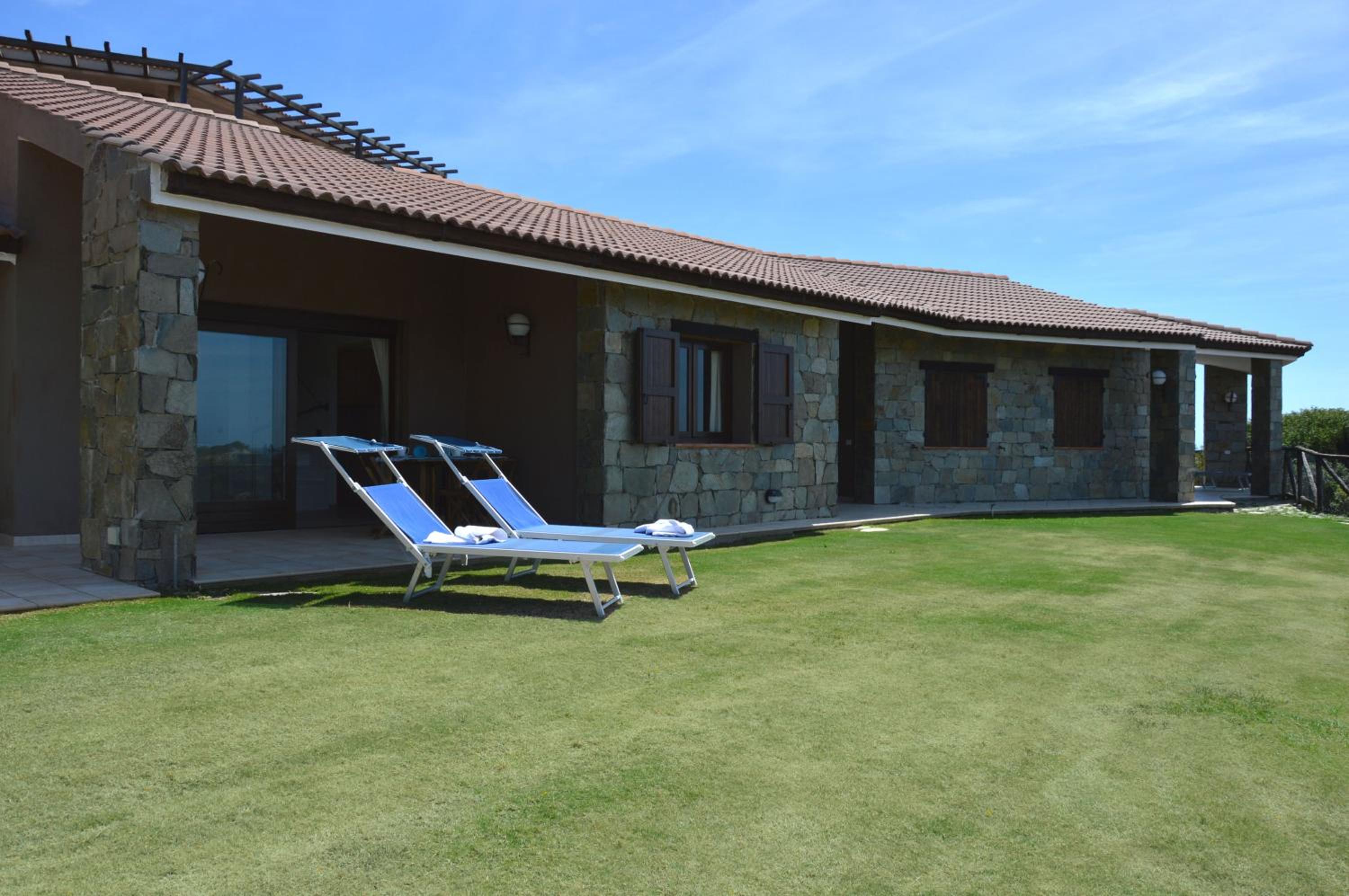 Villa with Sea View photo 3