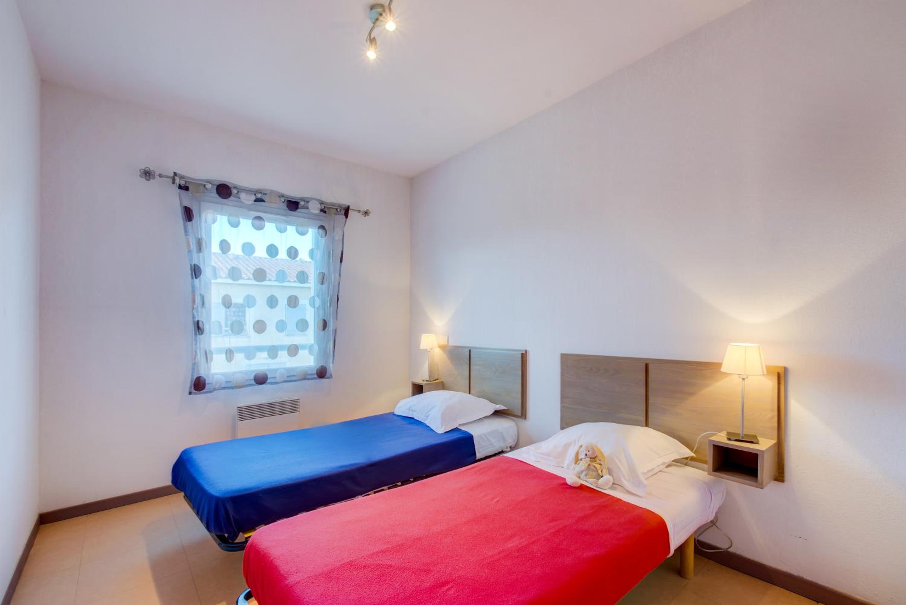 Two-Bedroom House (6 Adults) - Photo 1