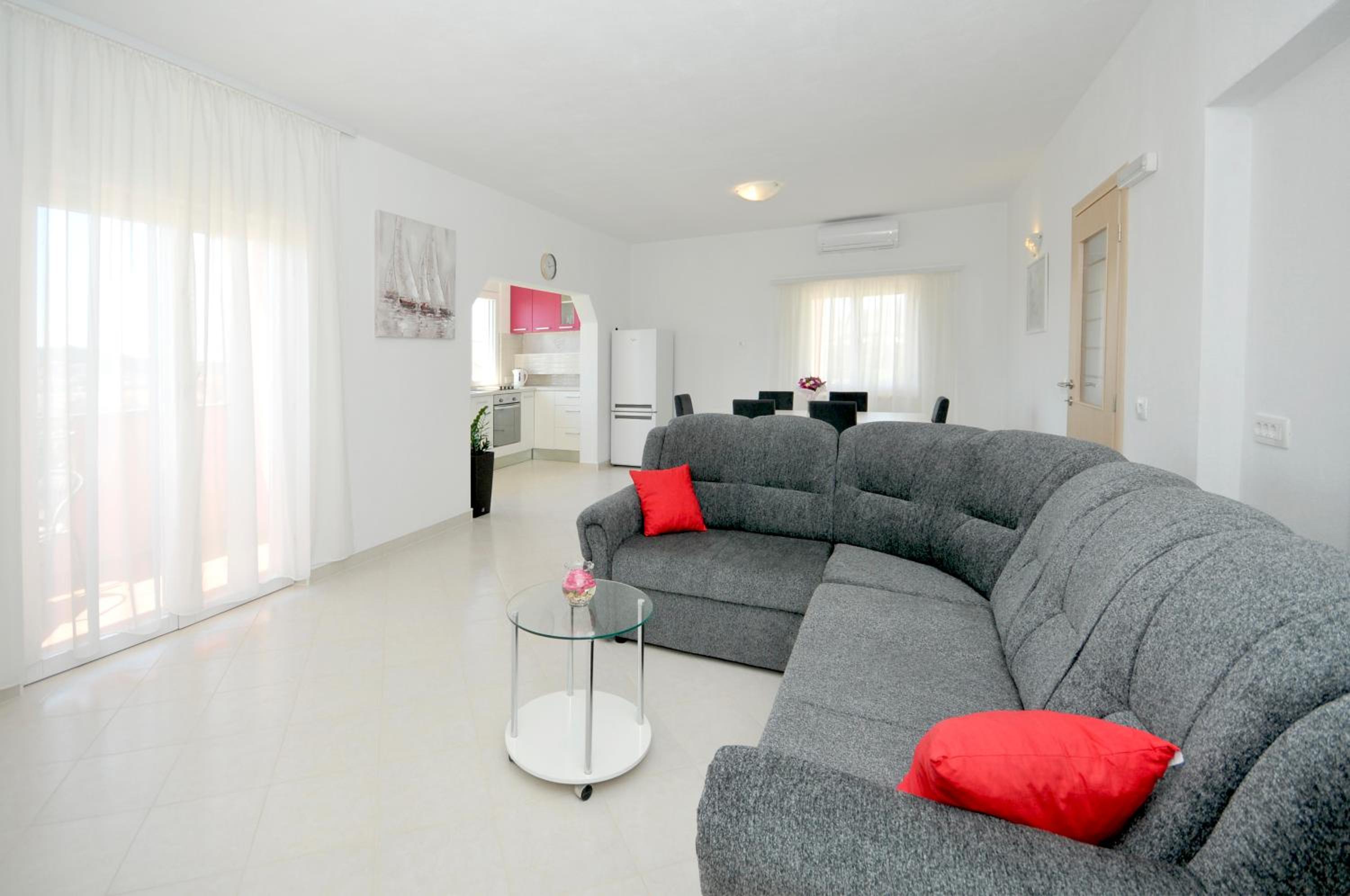 Apartment with Sea View