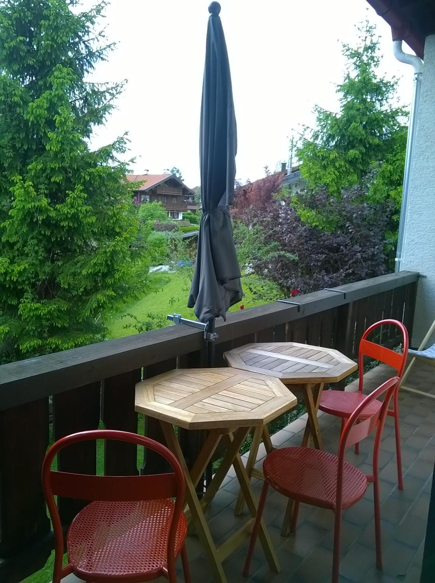 Apartment with Balcony photo 2