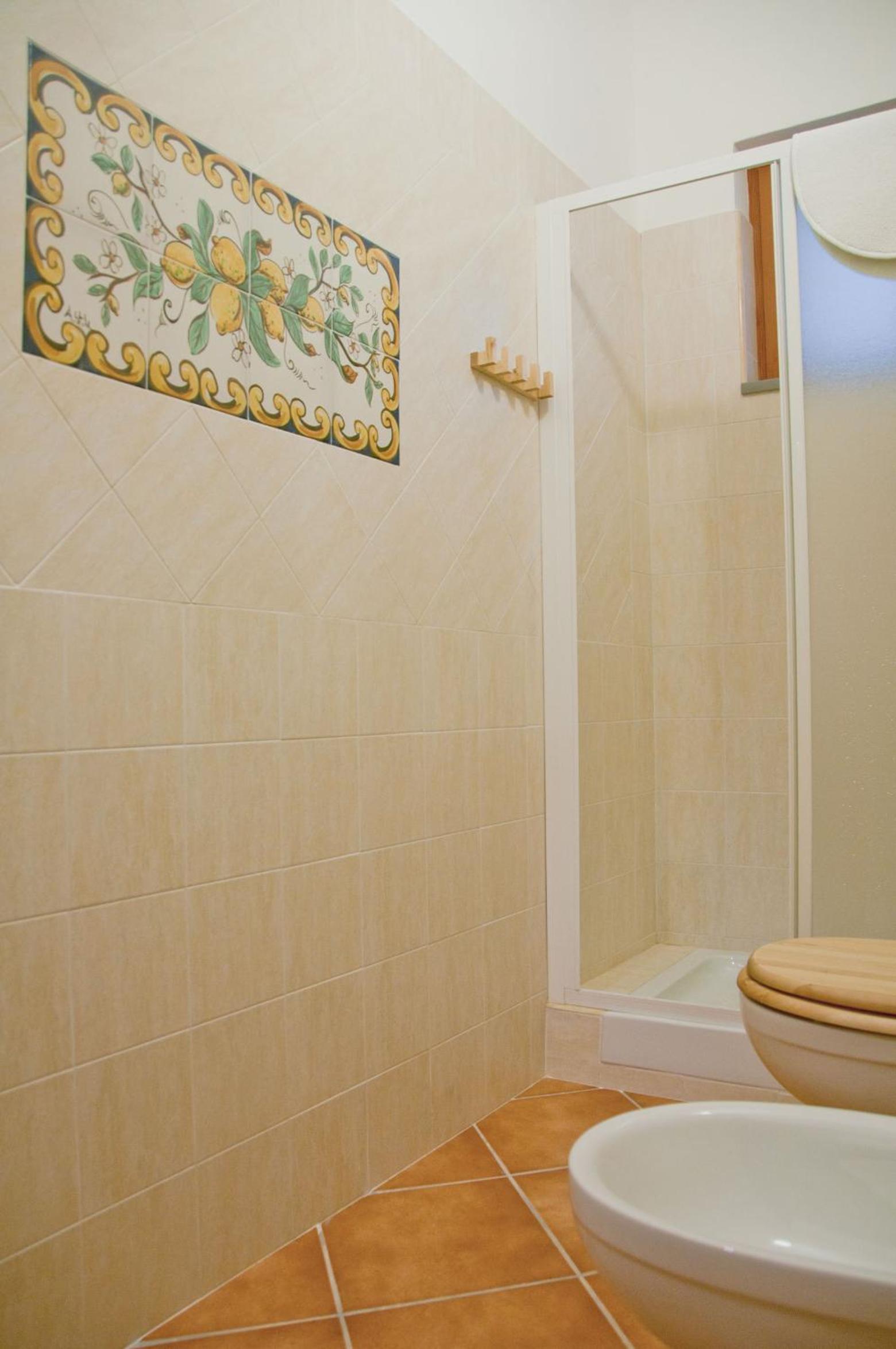 Triple Room - Photo 8