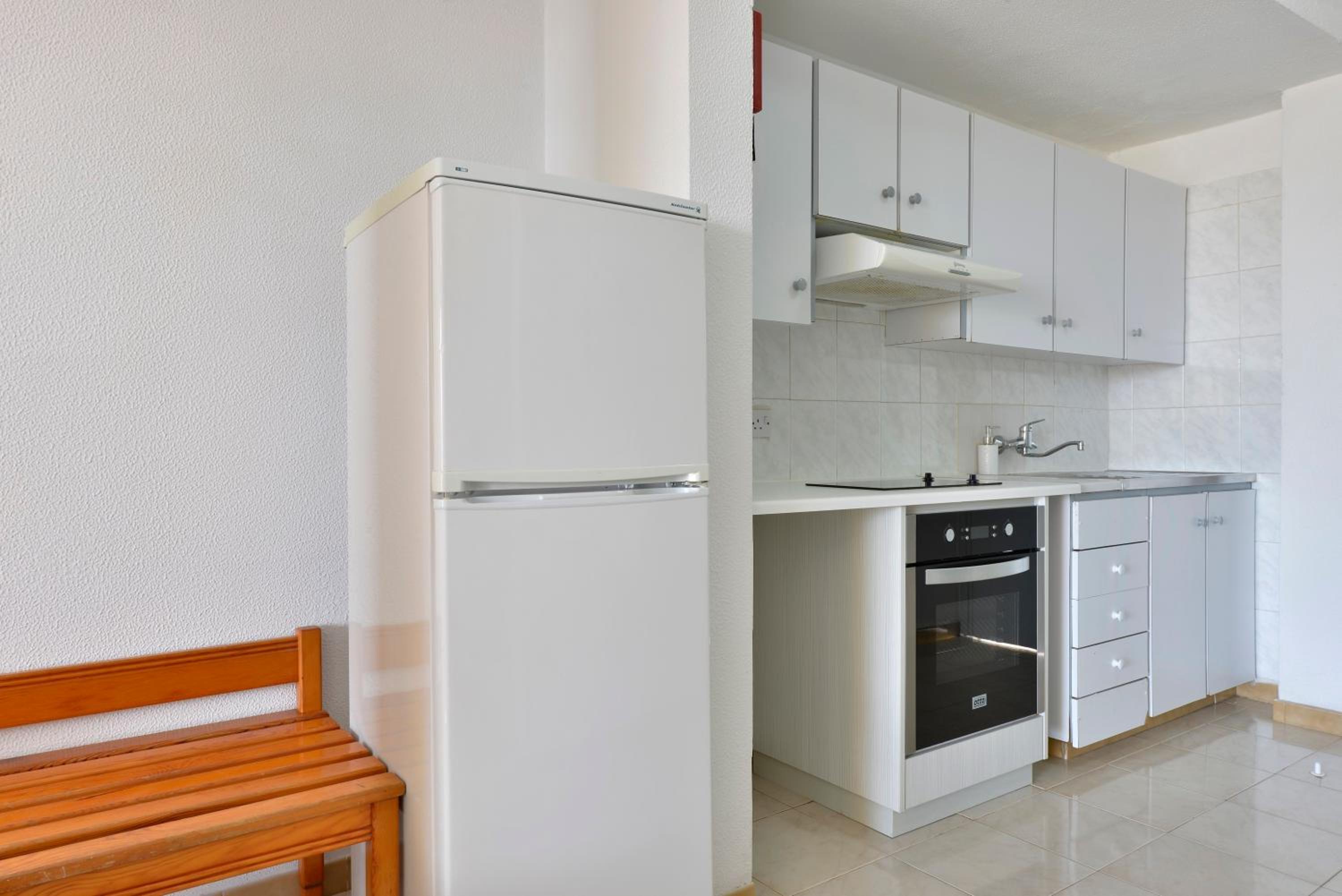 Apartment - Photo 4