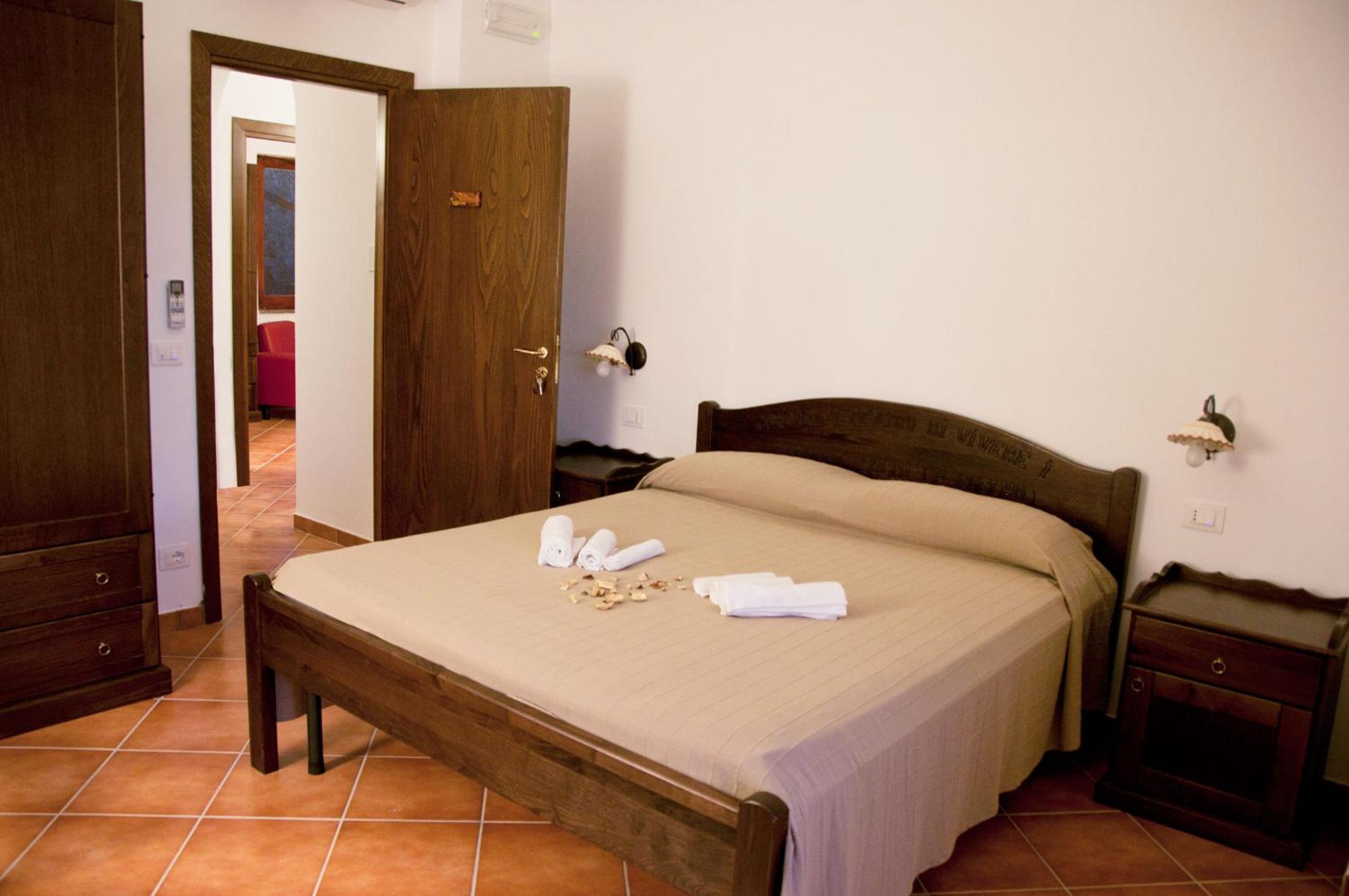 Double Room - Photo 1