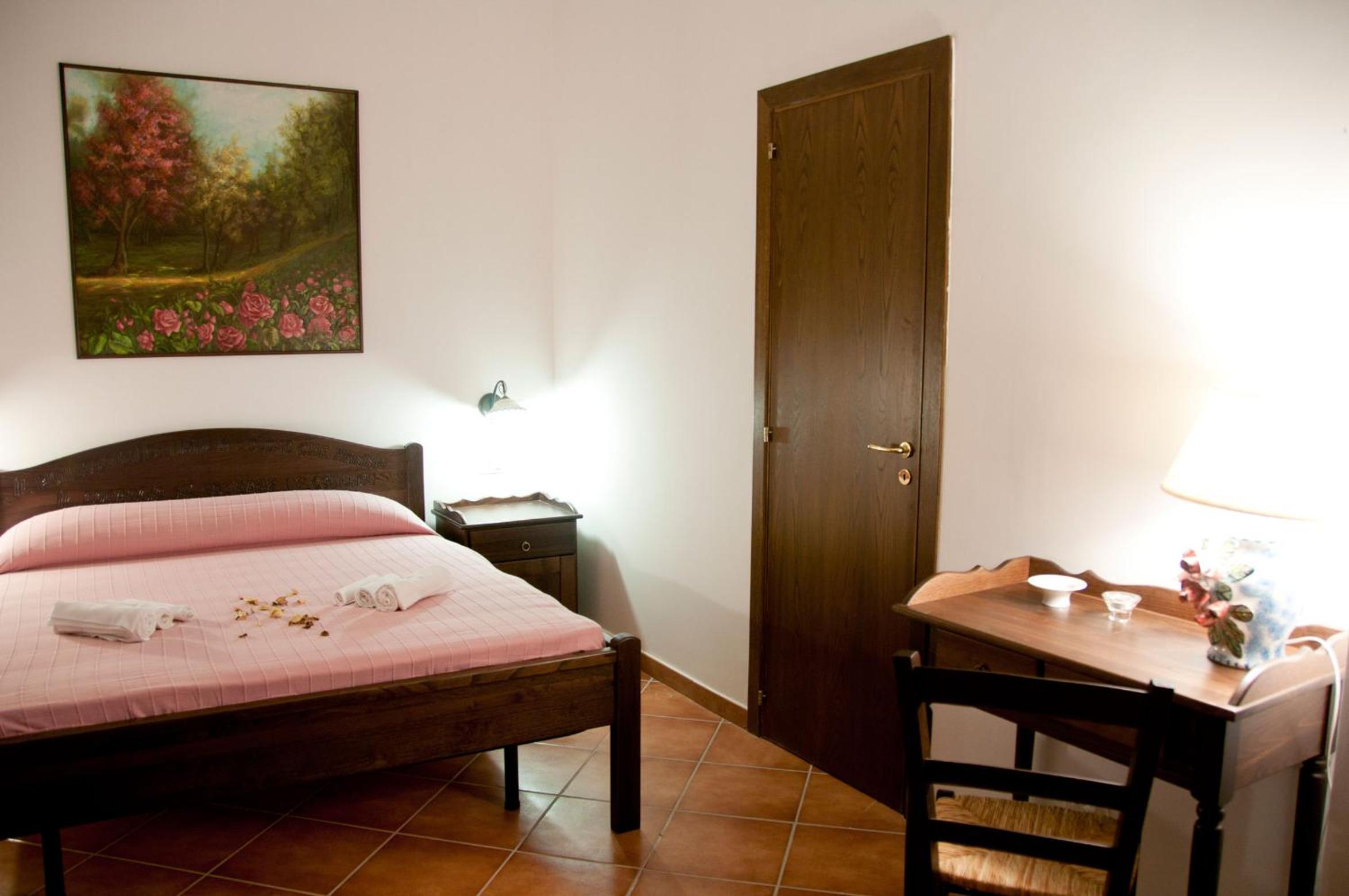 Double Room photo 2
