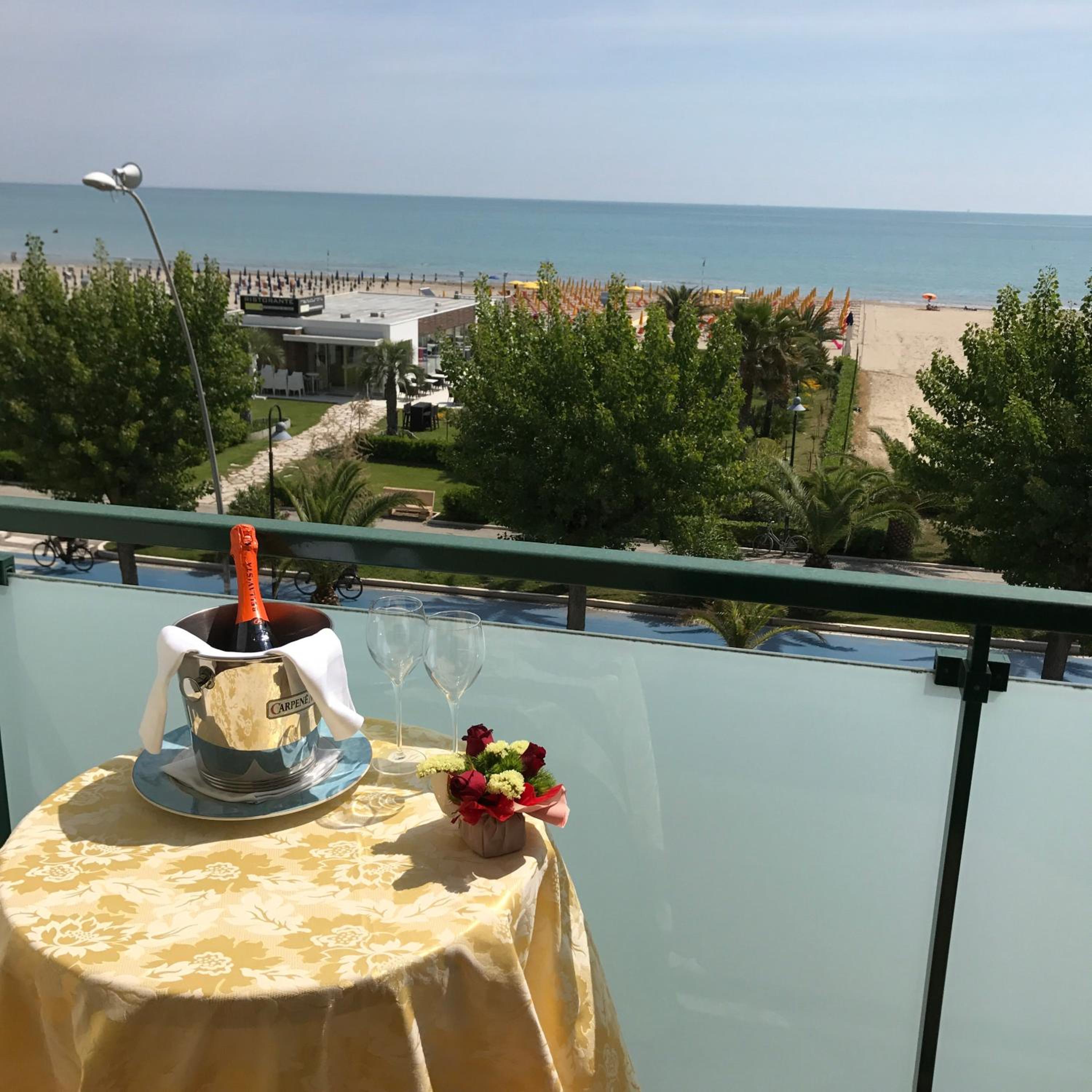 Double Room with Sea View photo 3