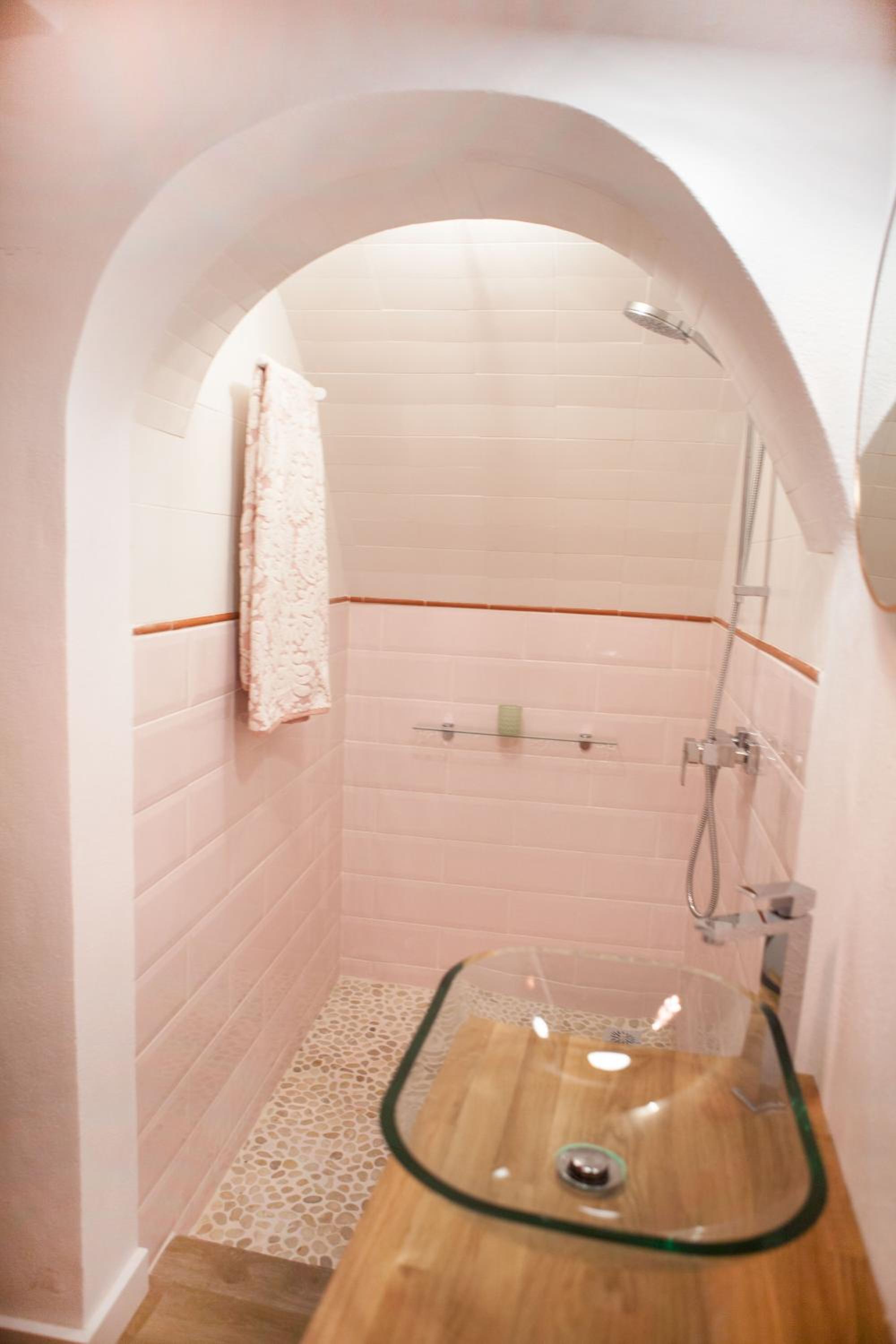 Superior Apartment - Photo 17