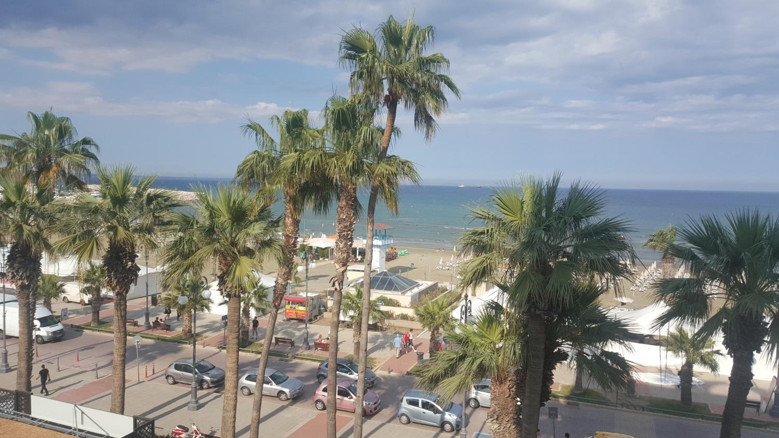 Apartment with Sea View - Photo 31