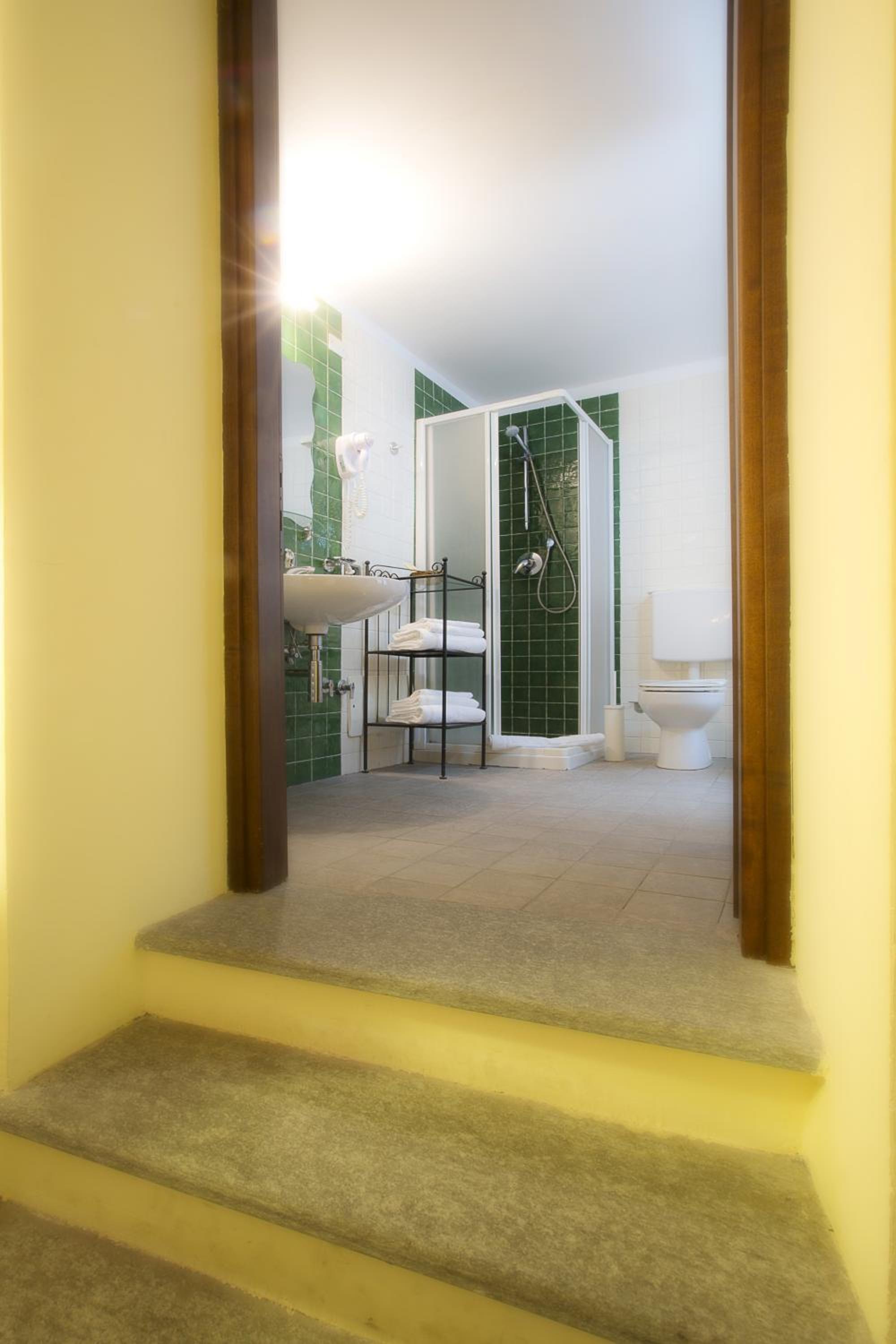Double Room With Patio View photo 3