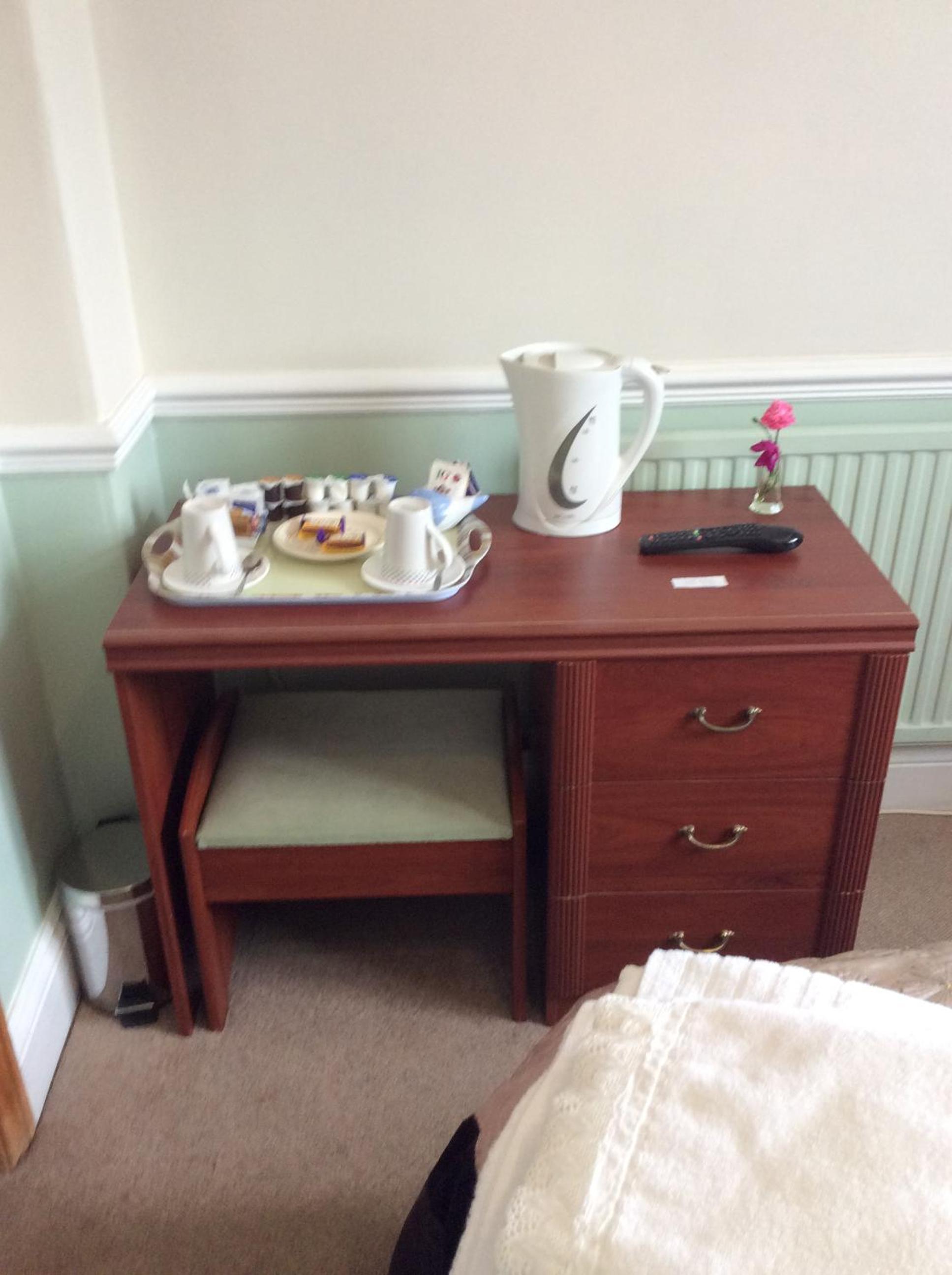 Double Room with Private Bathroom - Photo 20