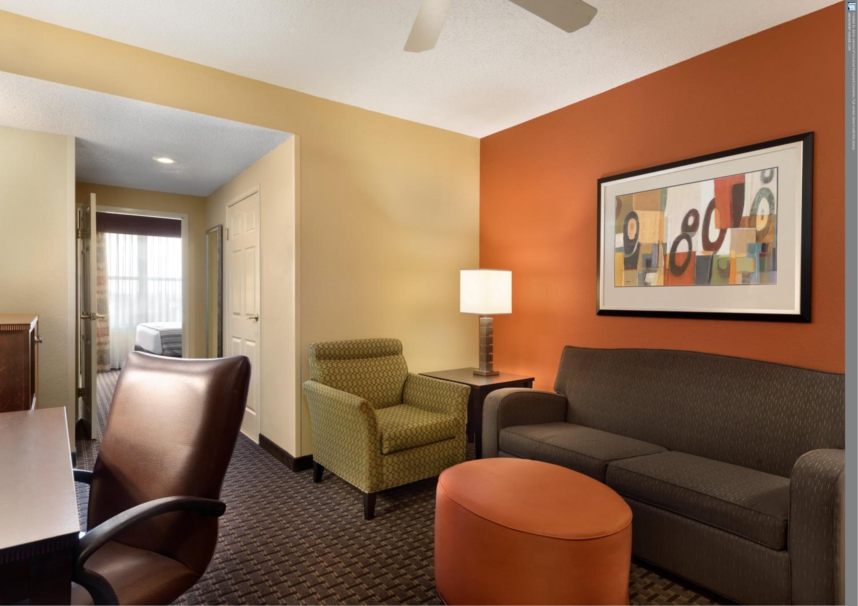 King Suite With Sofa Bed