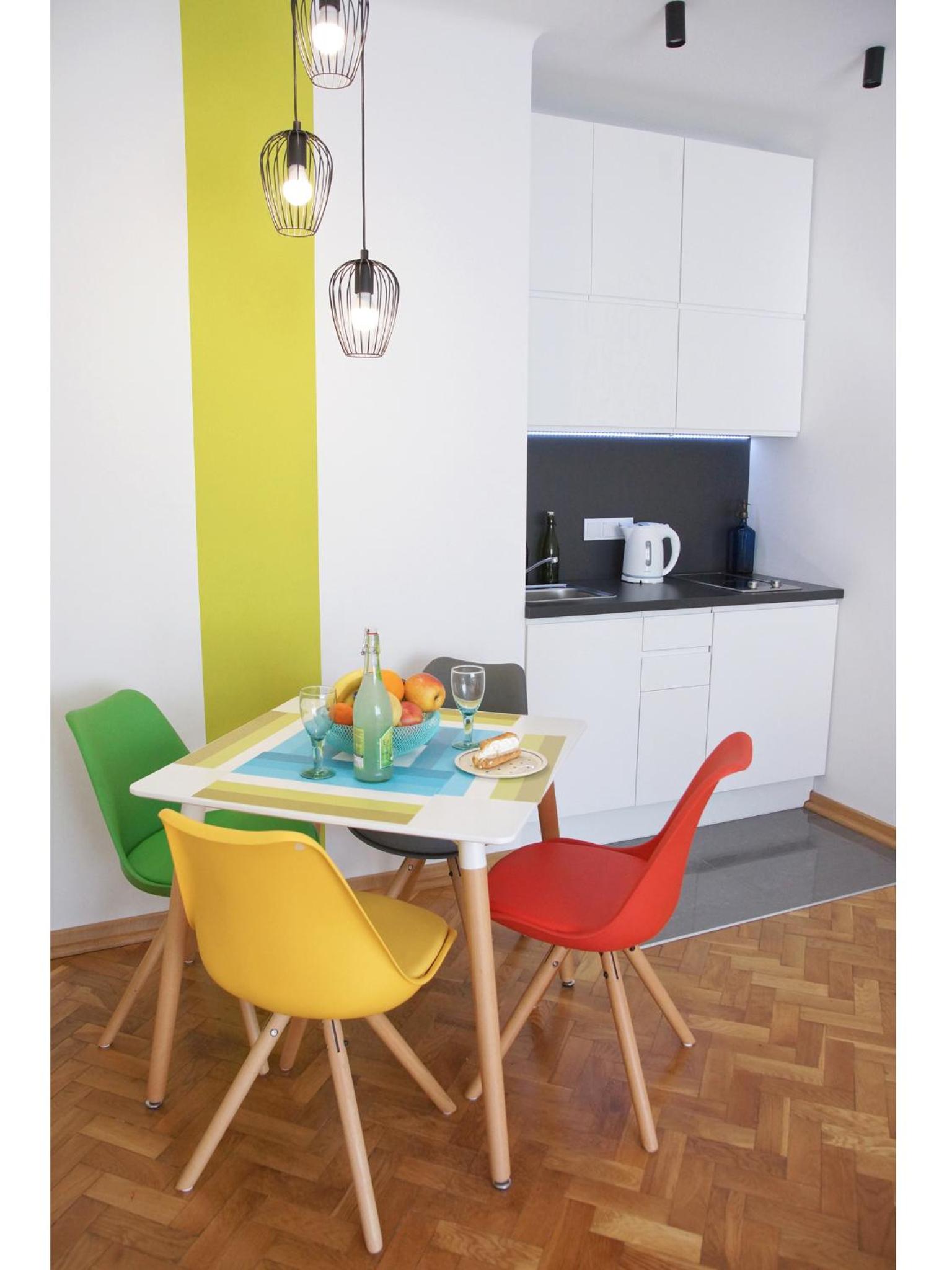 One-Bedroom Apartment - Photo 16