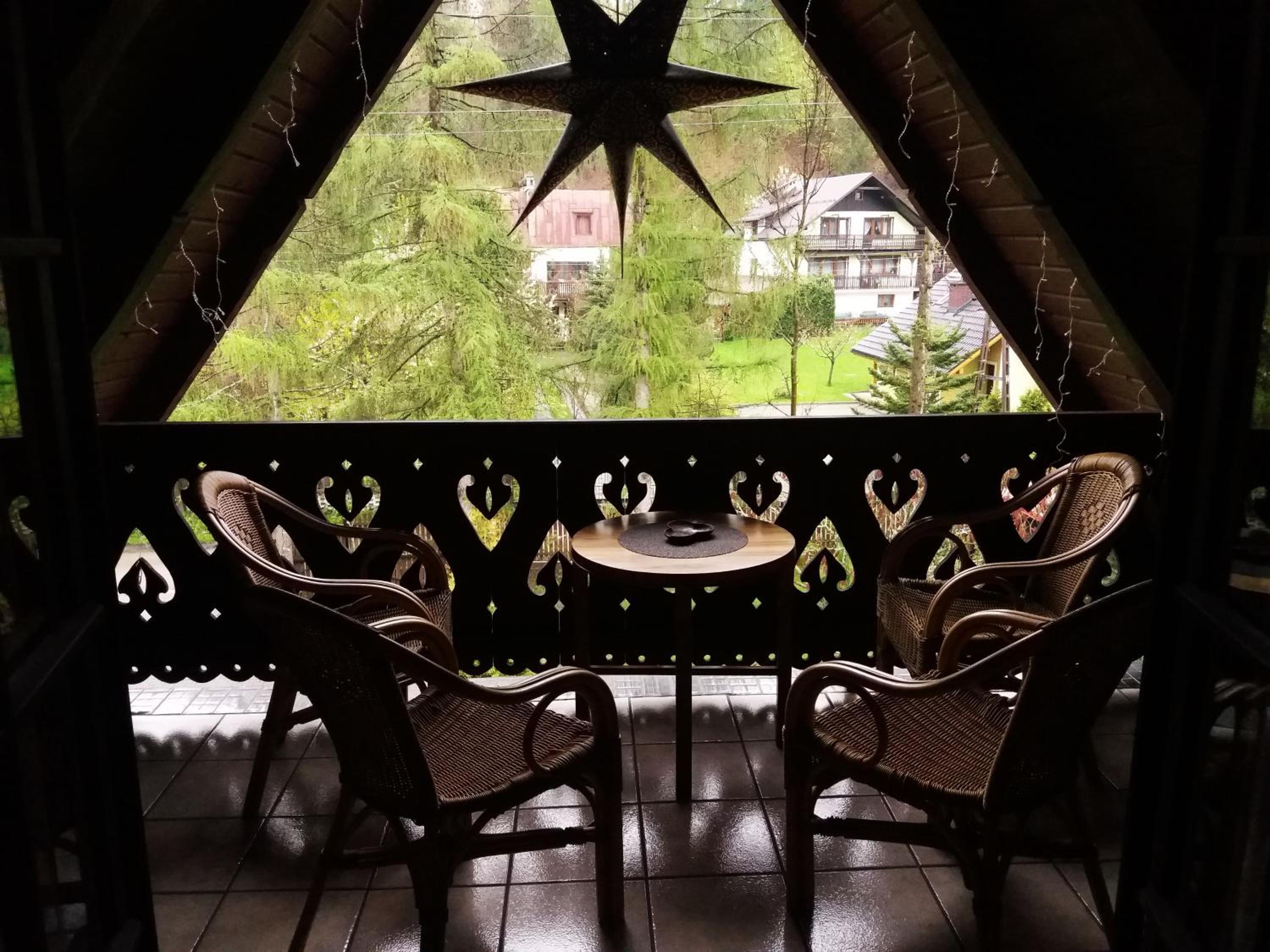 Apartment with Balcony photo 2