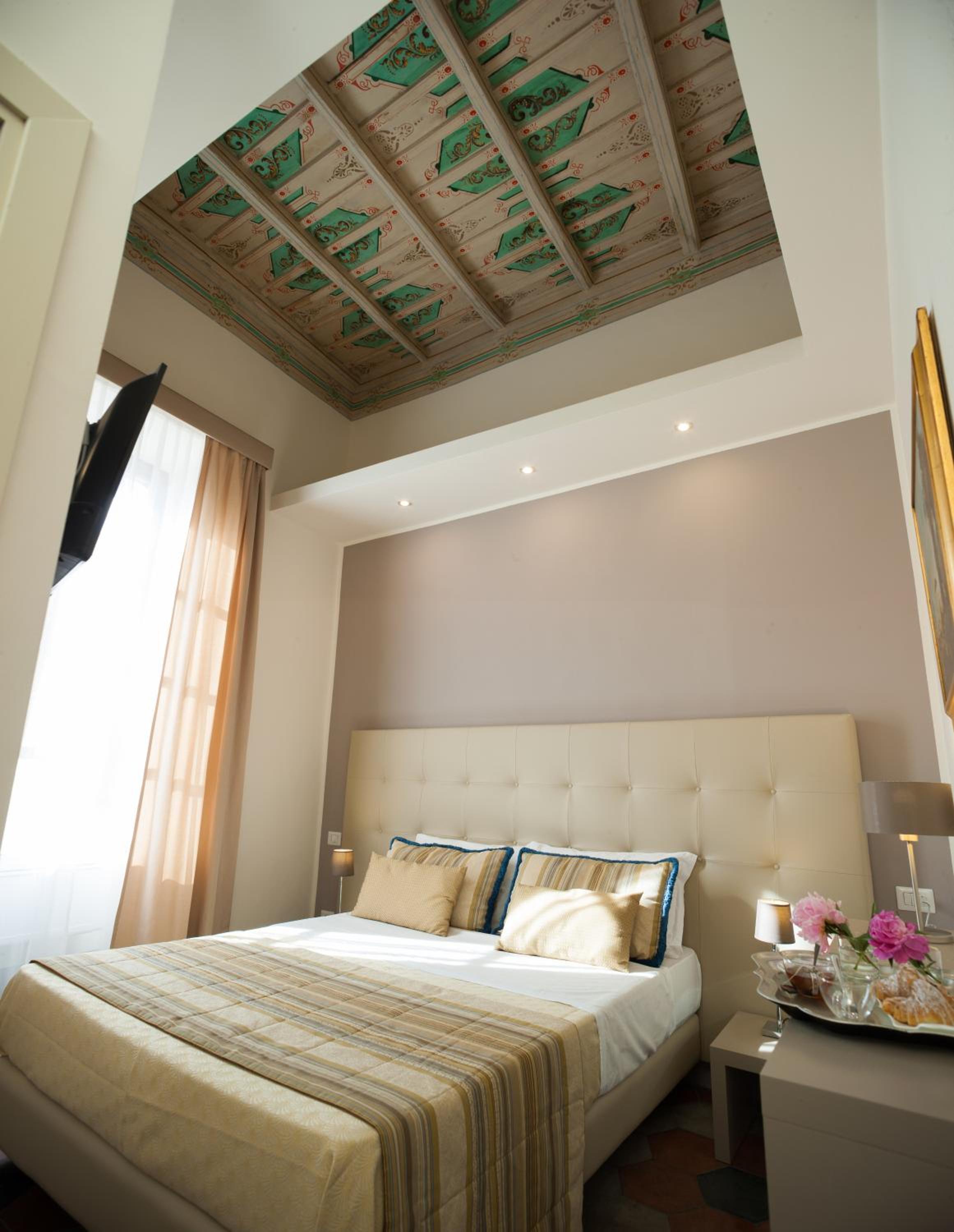 Standard Double Room photo 2
