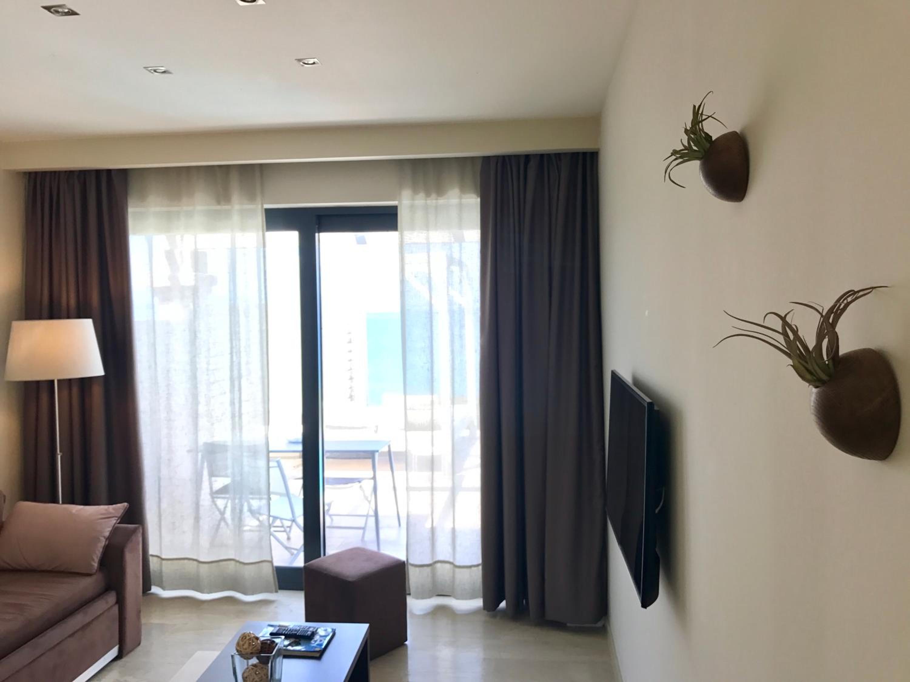 Suite Deluxe con Vista Mare e Vasca Idromassaggio