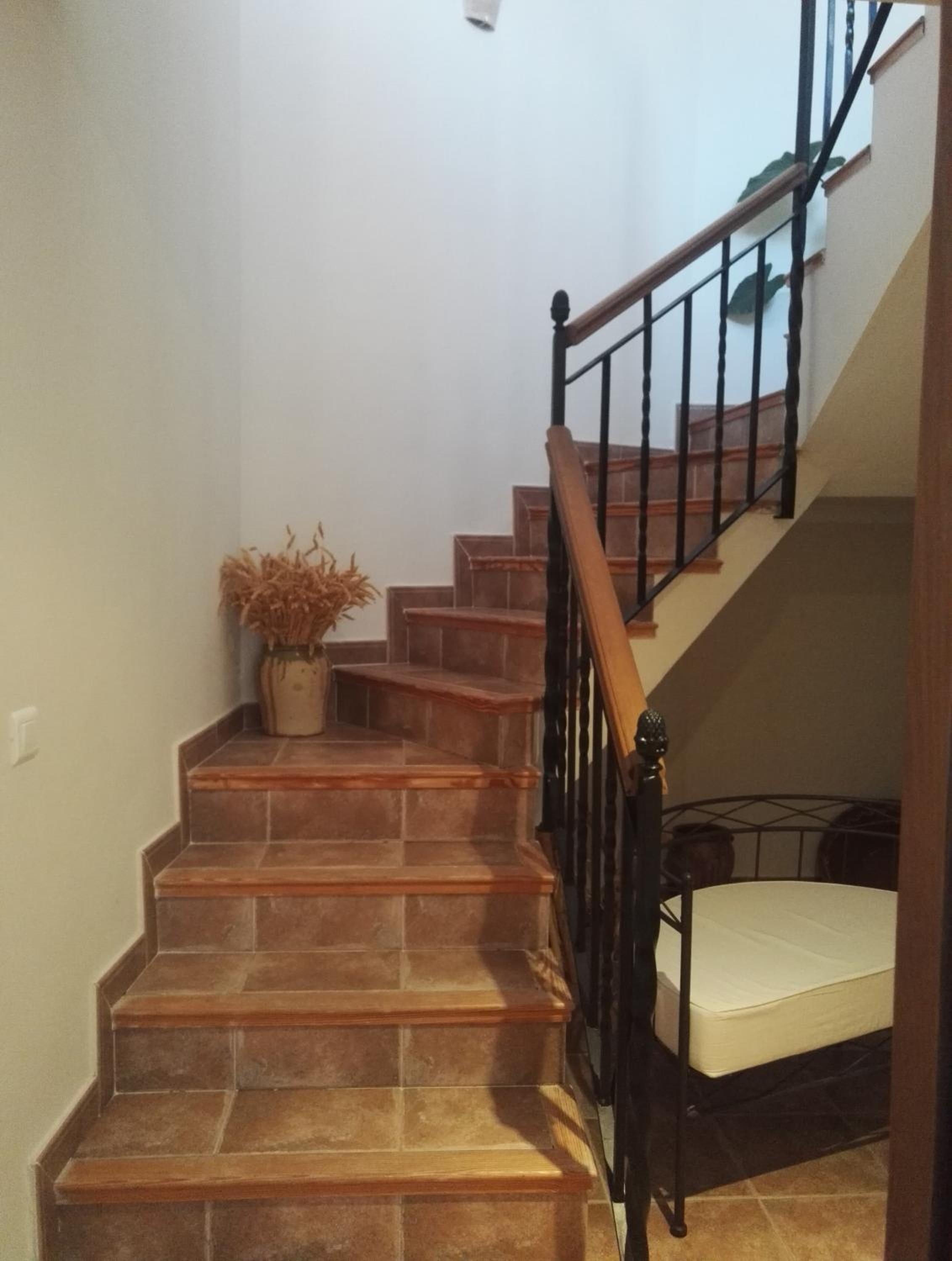 Four-Bedroom House - Photo 3