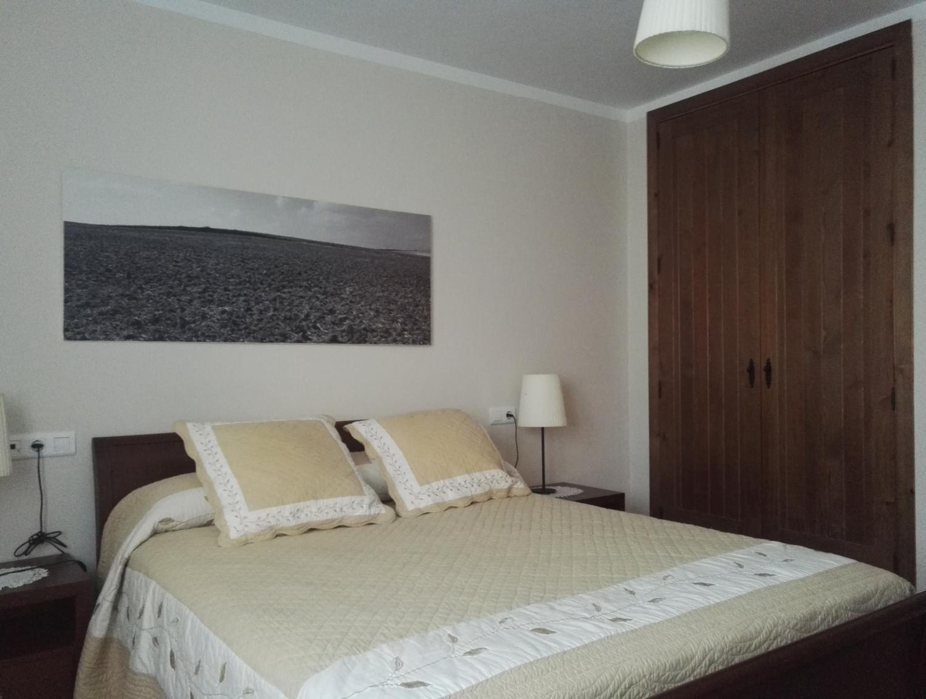Three-Bedroom House - Photo 16