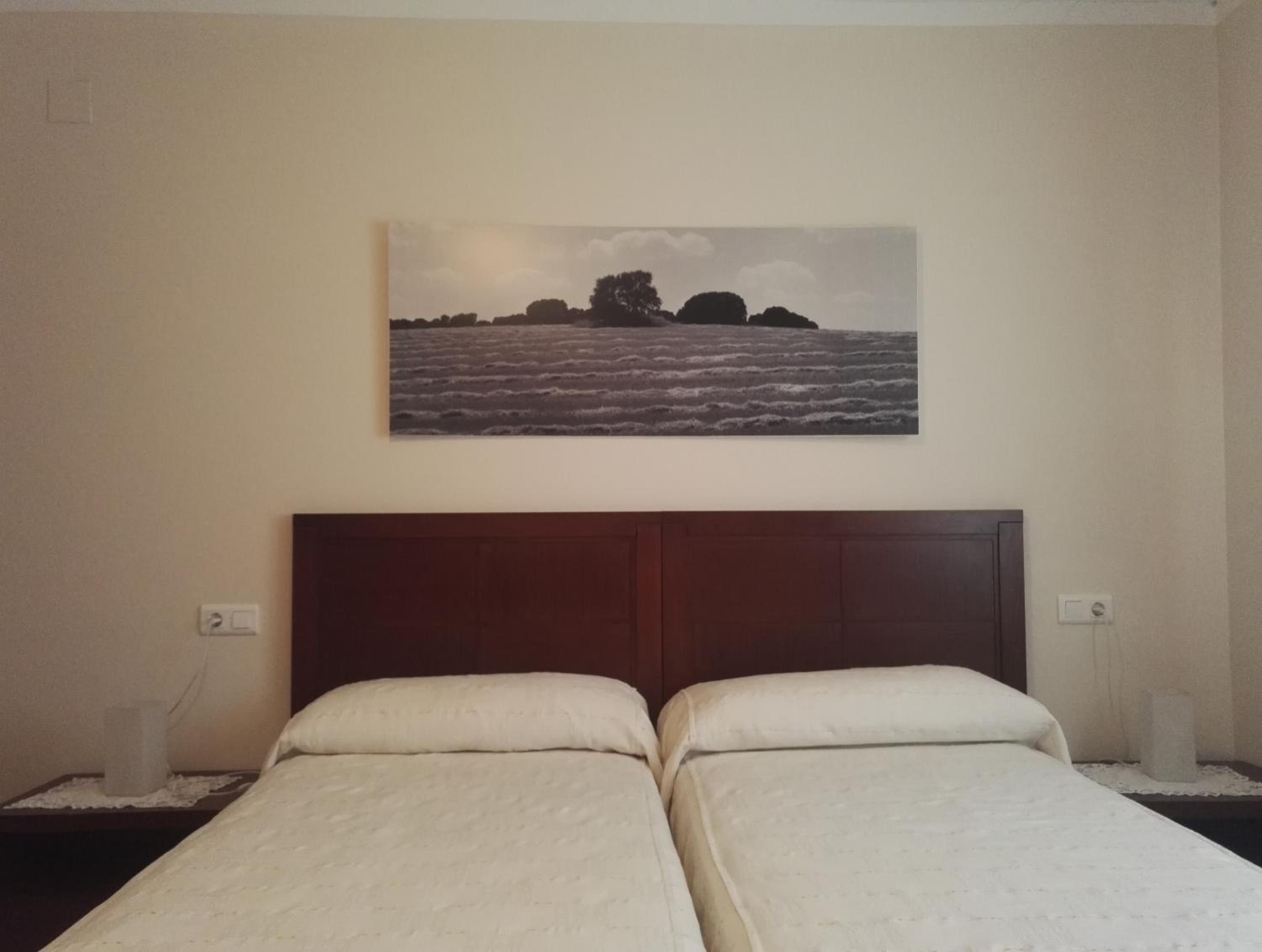 Four-Bedroom House - Photo 10