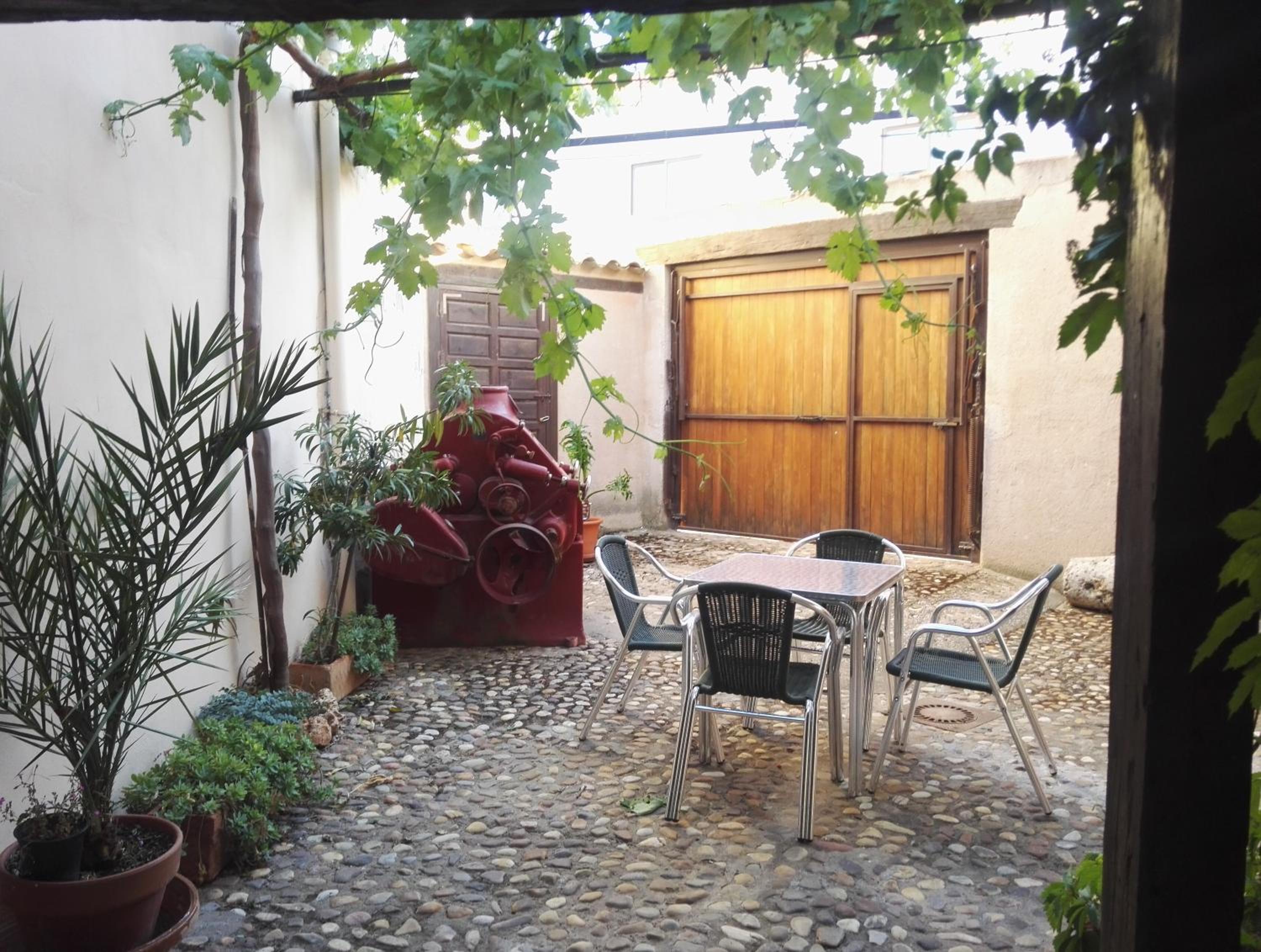 Three-Bedroom House - Photo 31