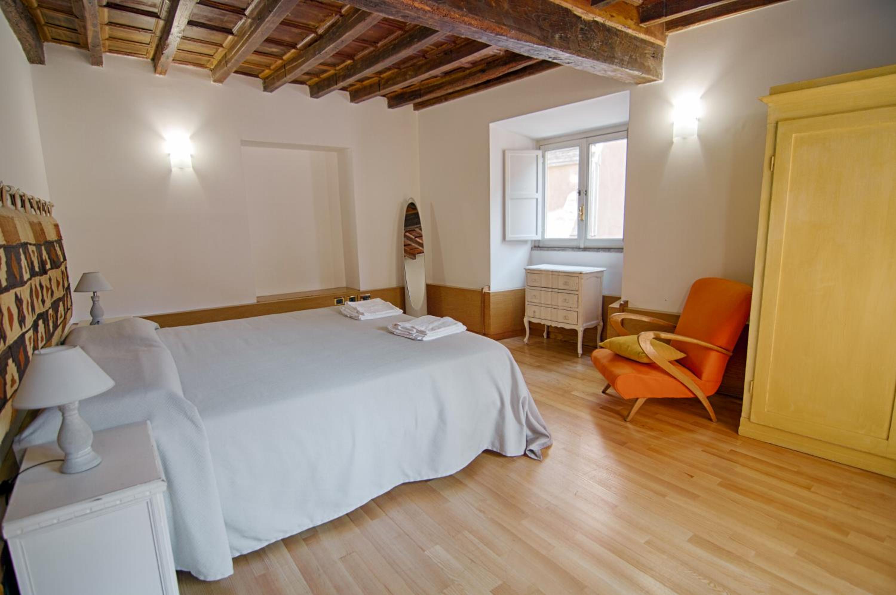 Apartment with City View photo 2