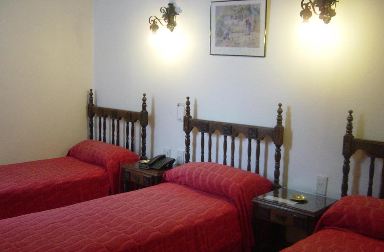 Triple Room with Private Bathroom