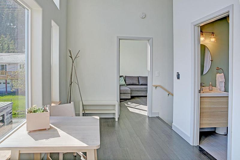Two Bedroom Queen Suite with Sea View photo 3