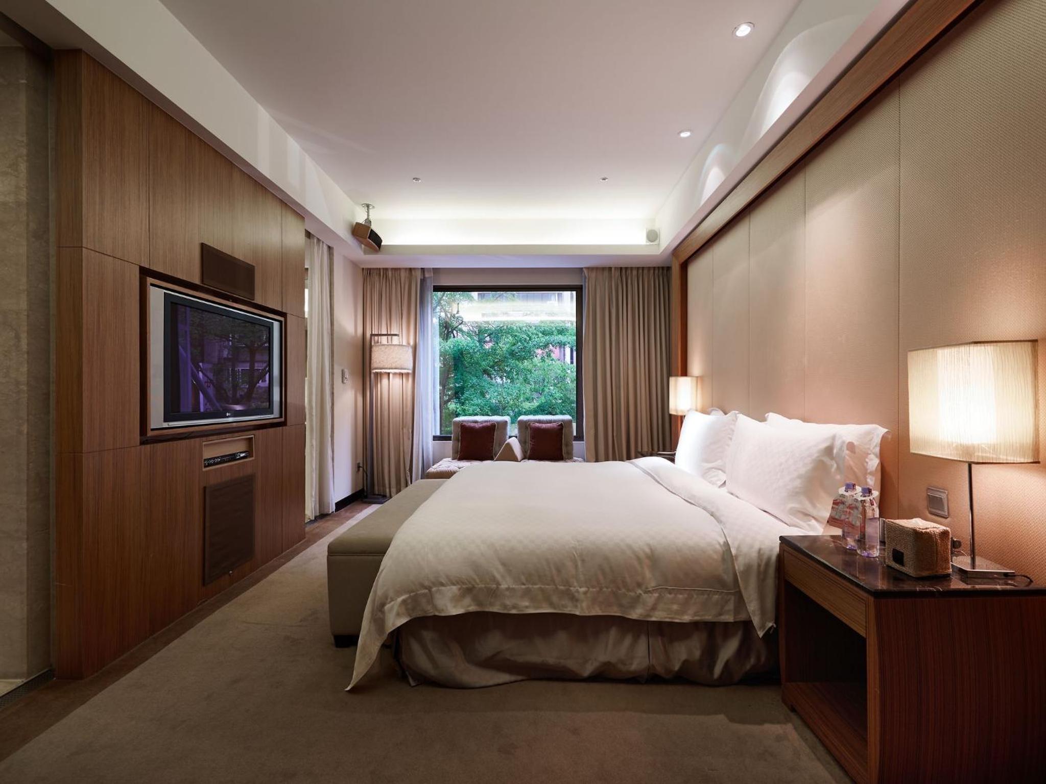 Tango Leisure Suite