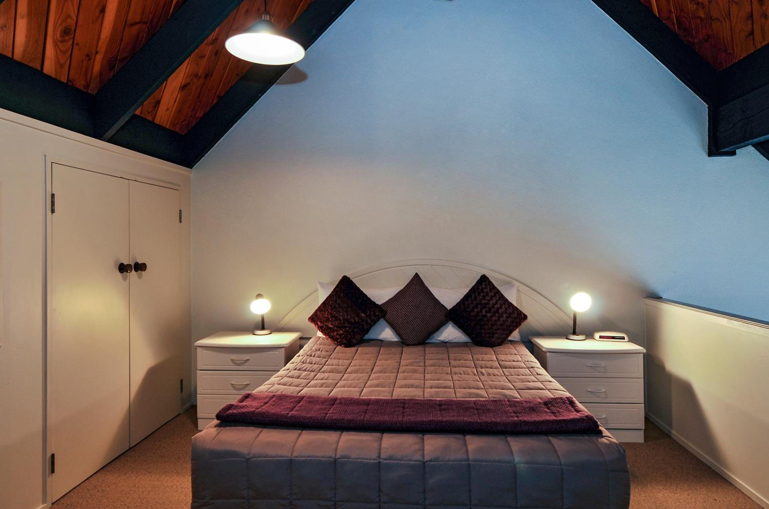 Executive Studio With Spa Pool photo 3