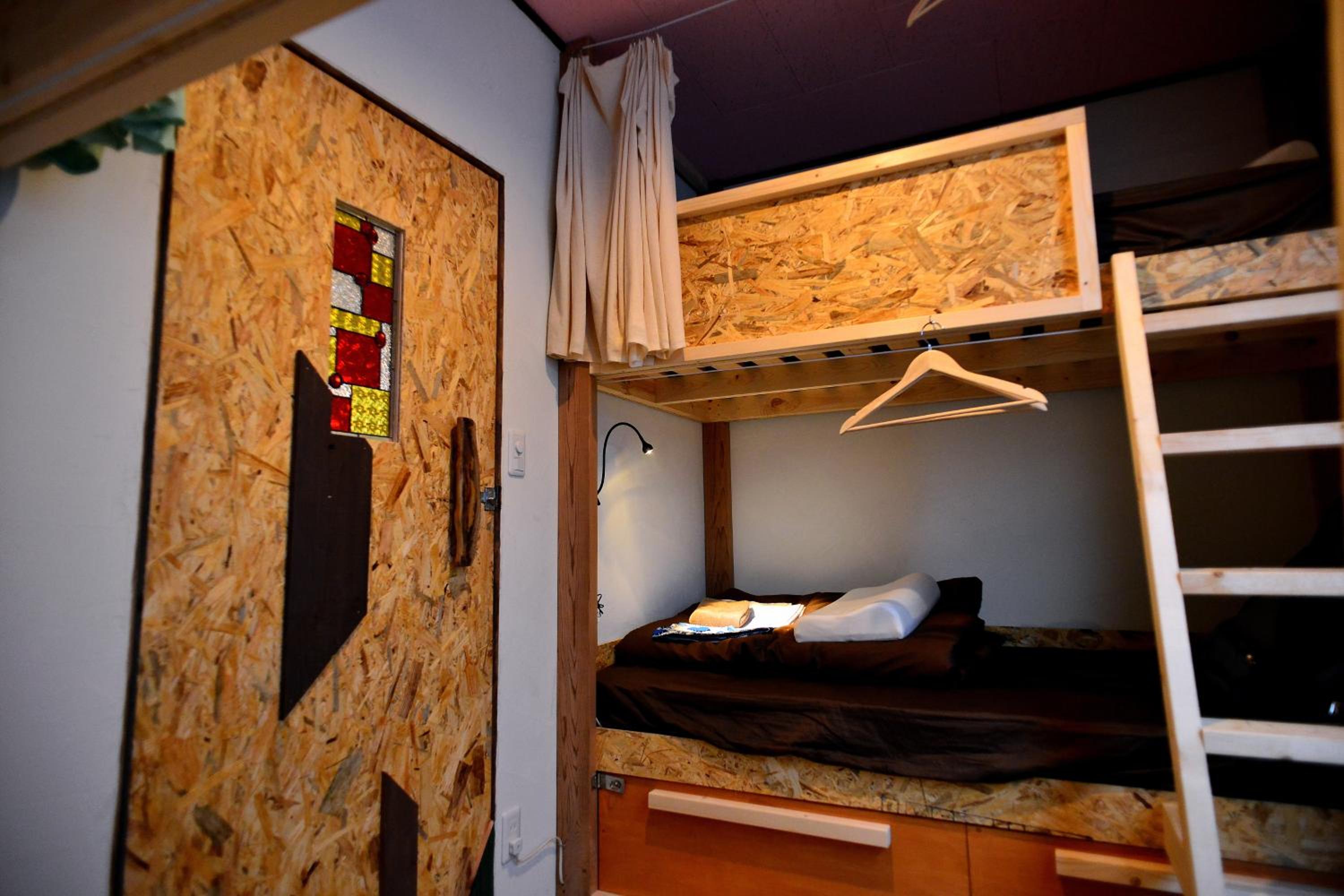 Bunk Bed in Female Dormitory Room   photo 1