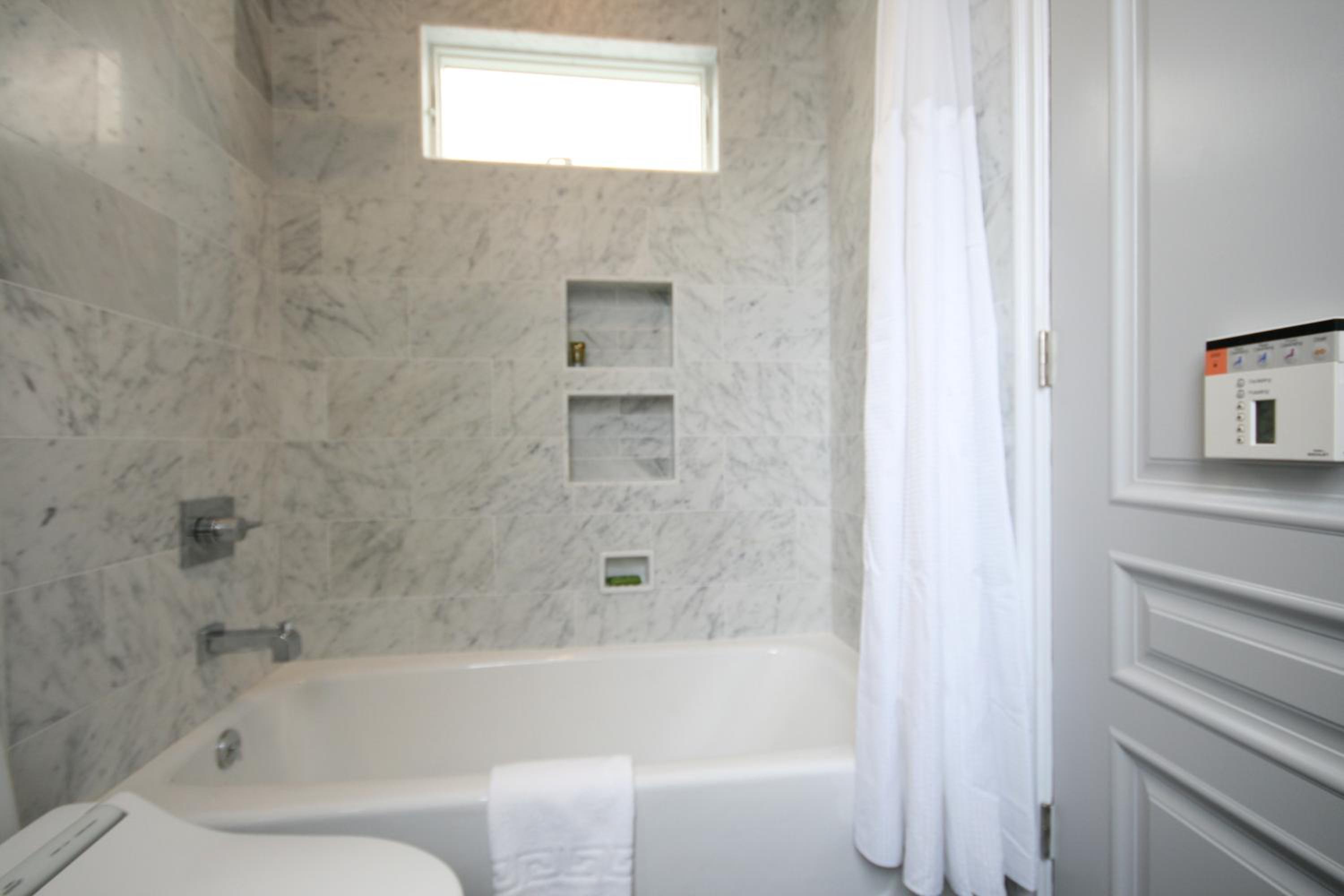 Junior Suite thumbnail 5