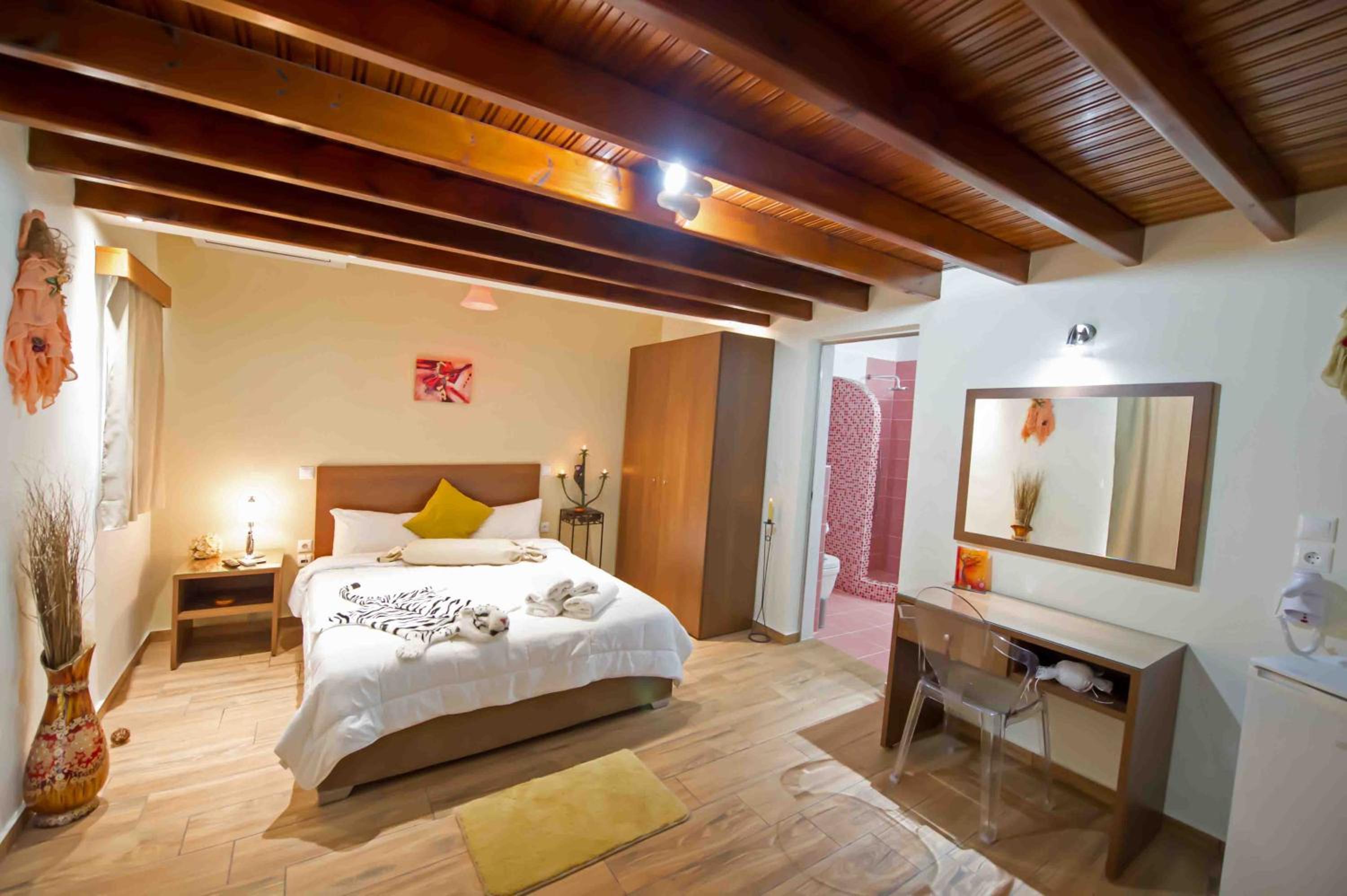 Double Room with Hot Tub photo 1