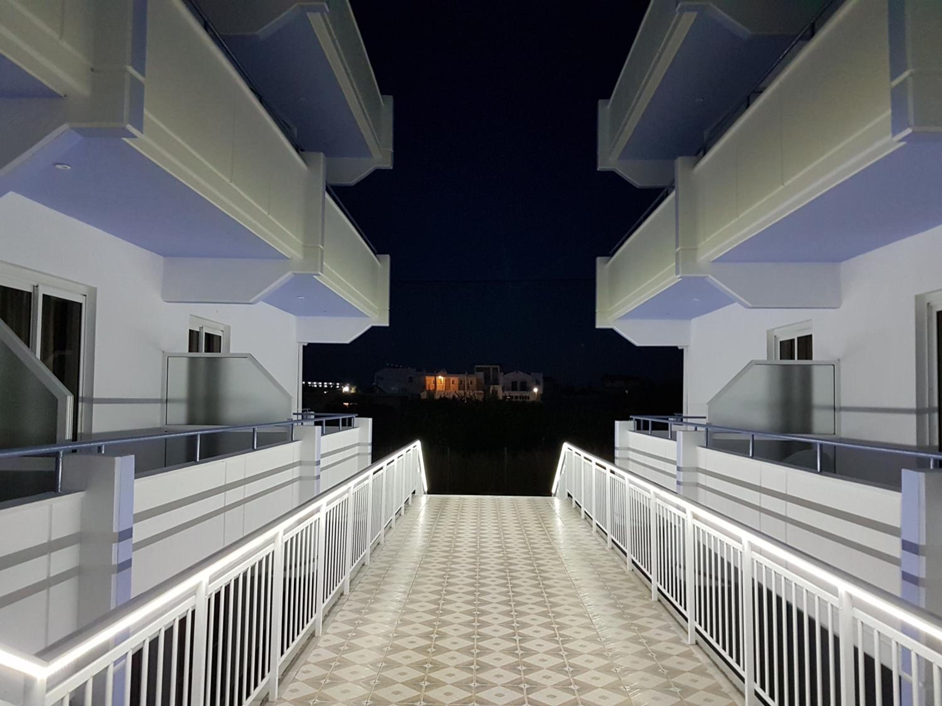 Studio With Balcony photo 1