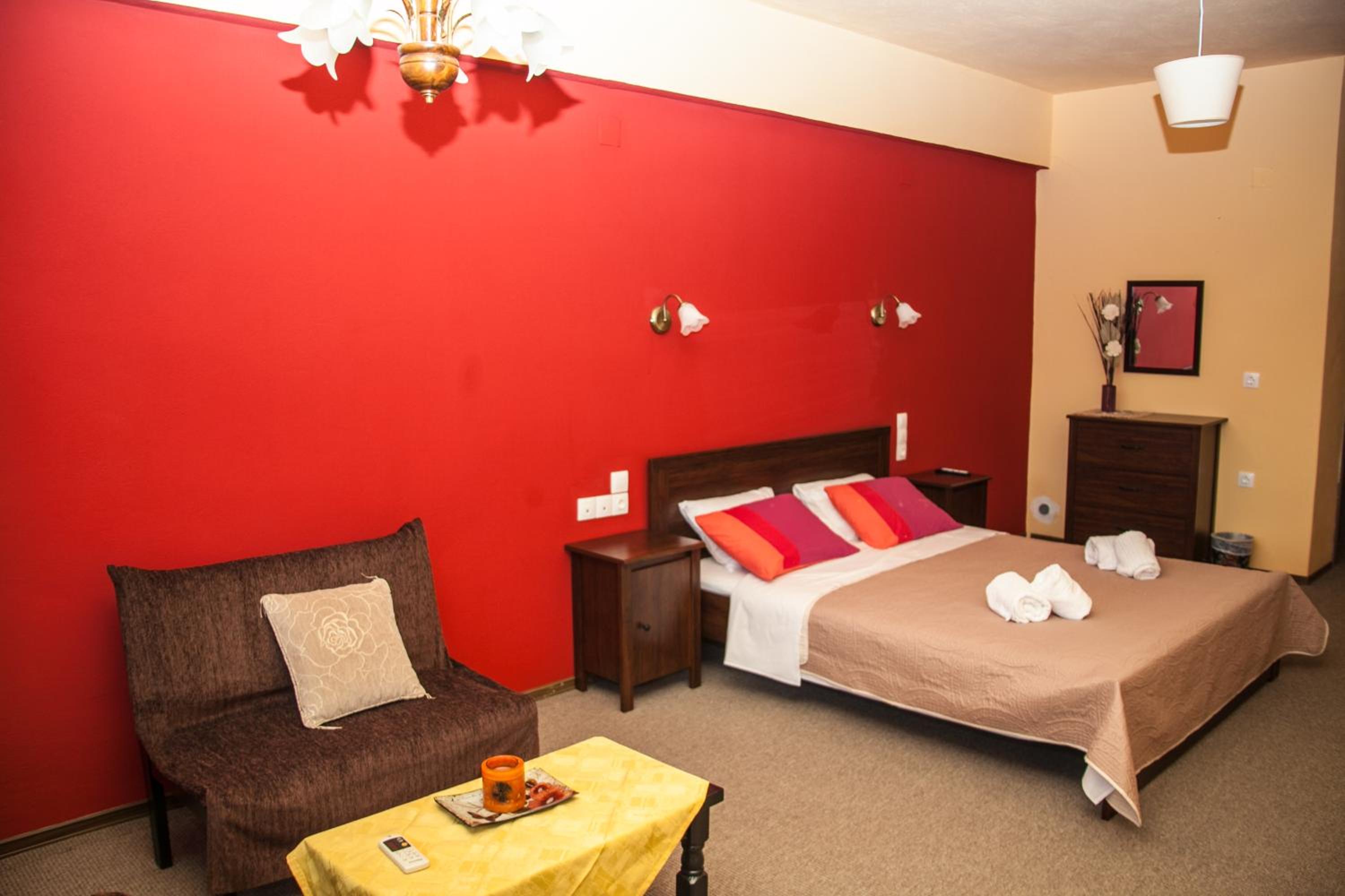 Double Room with Meteora View - Photo 1