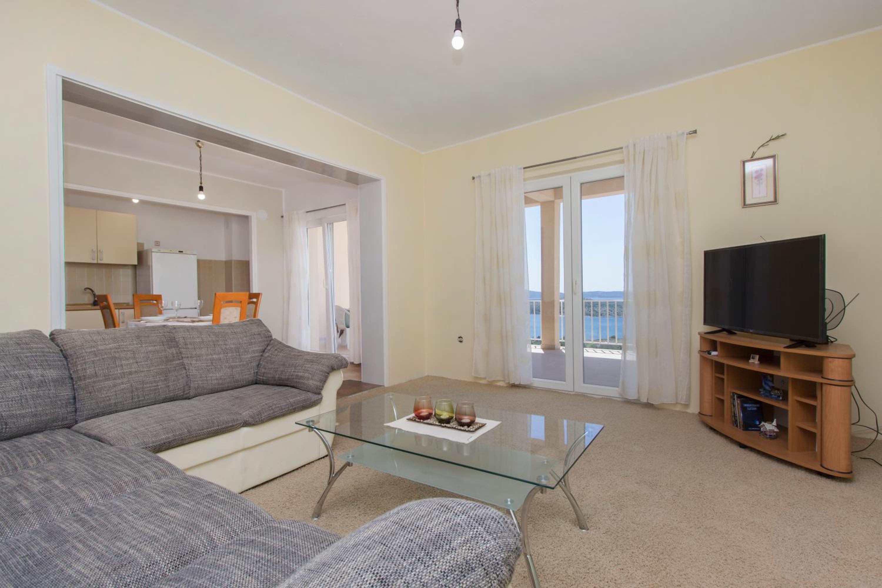 Apartment with Sea View