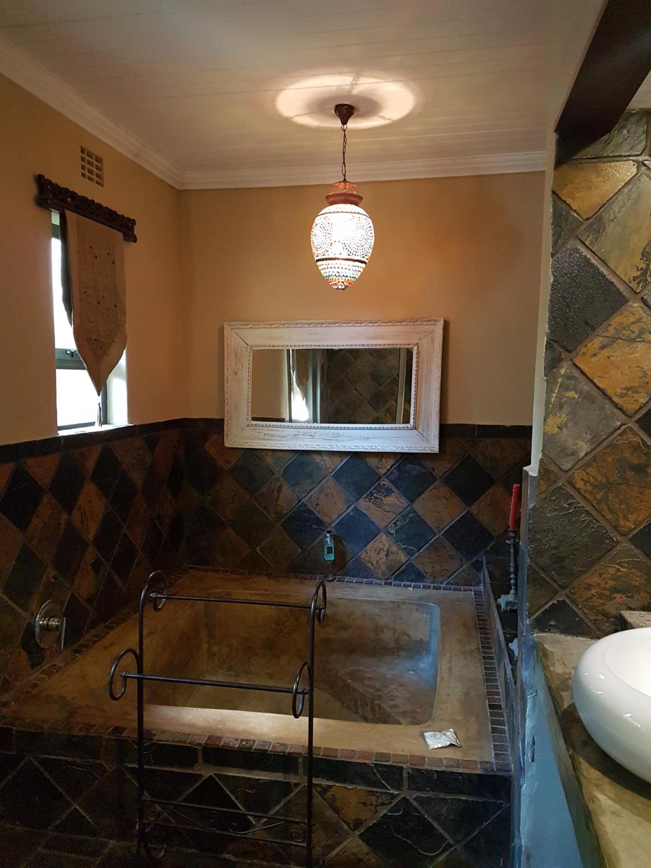 Deluxe Double Room with Bath photo 2