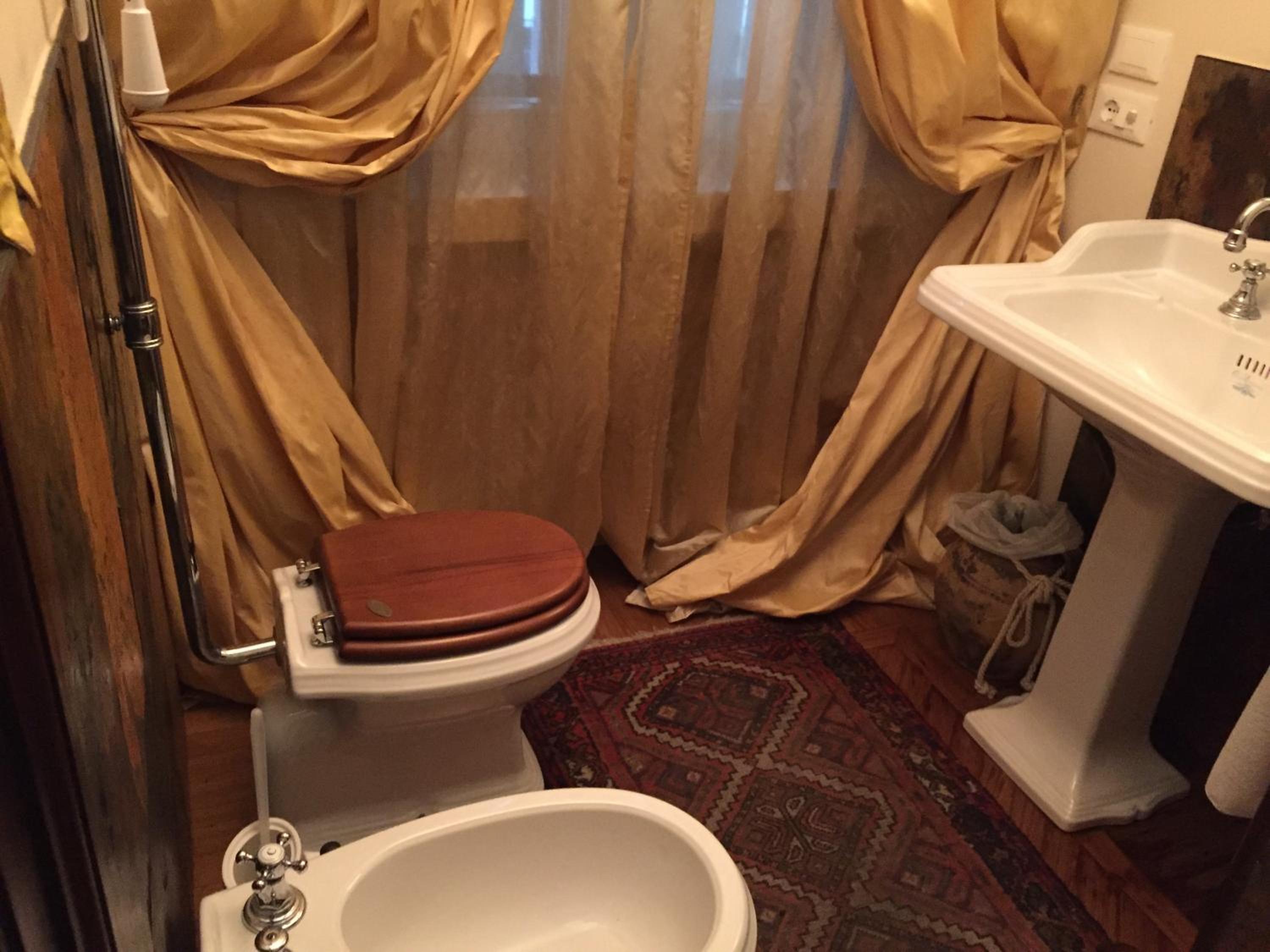 Medium Double Room photo 2