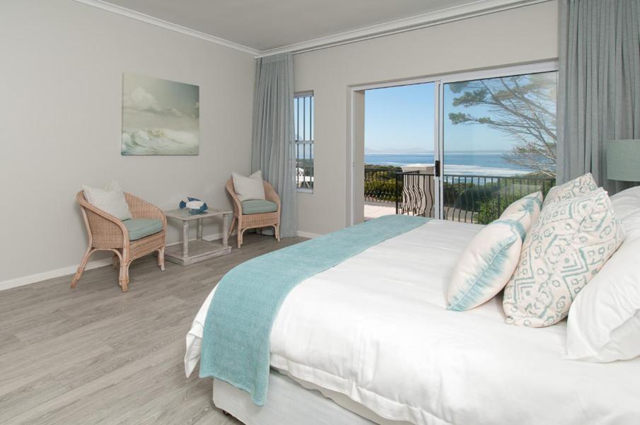Villa with Sea View photo 1