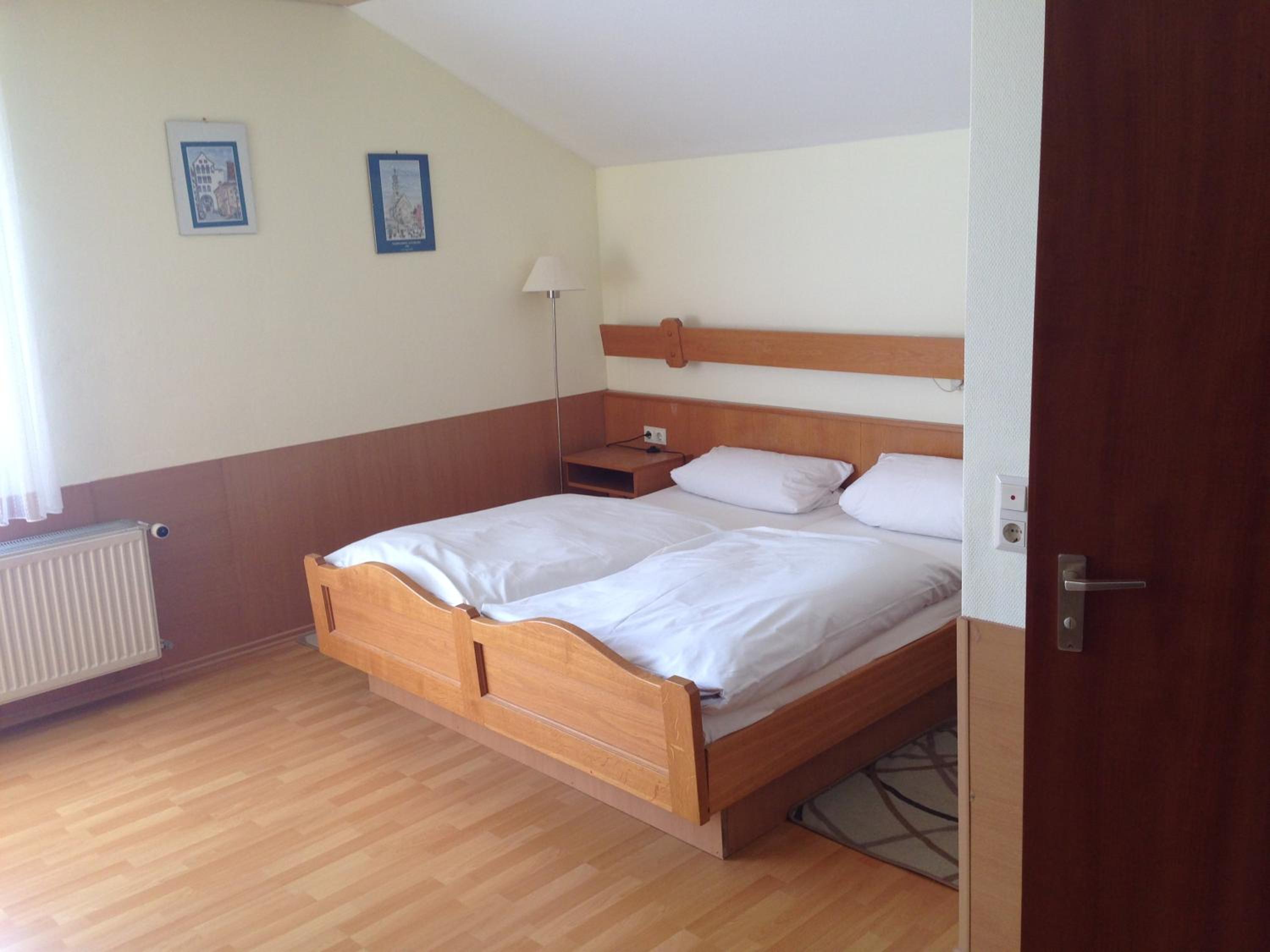 Double or Twin Room - Photo 1