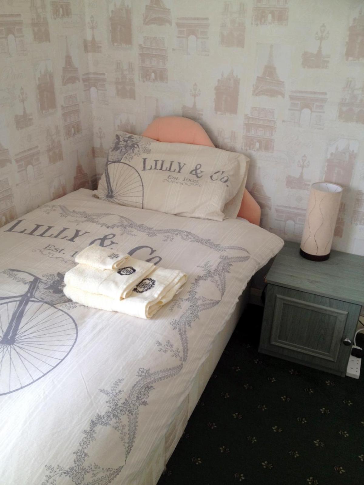 Single Room with Garden View photo 1